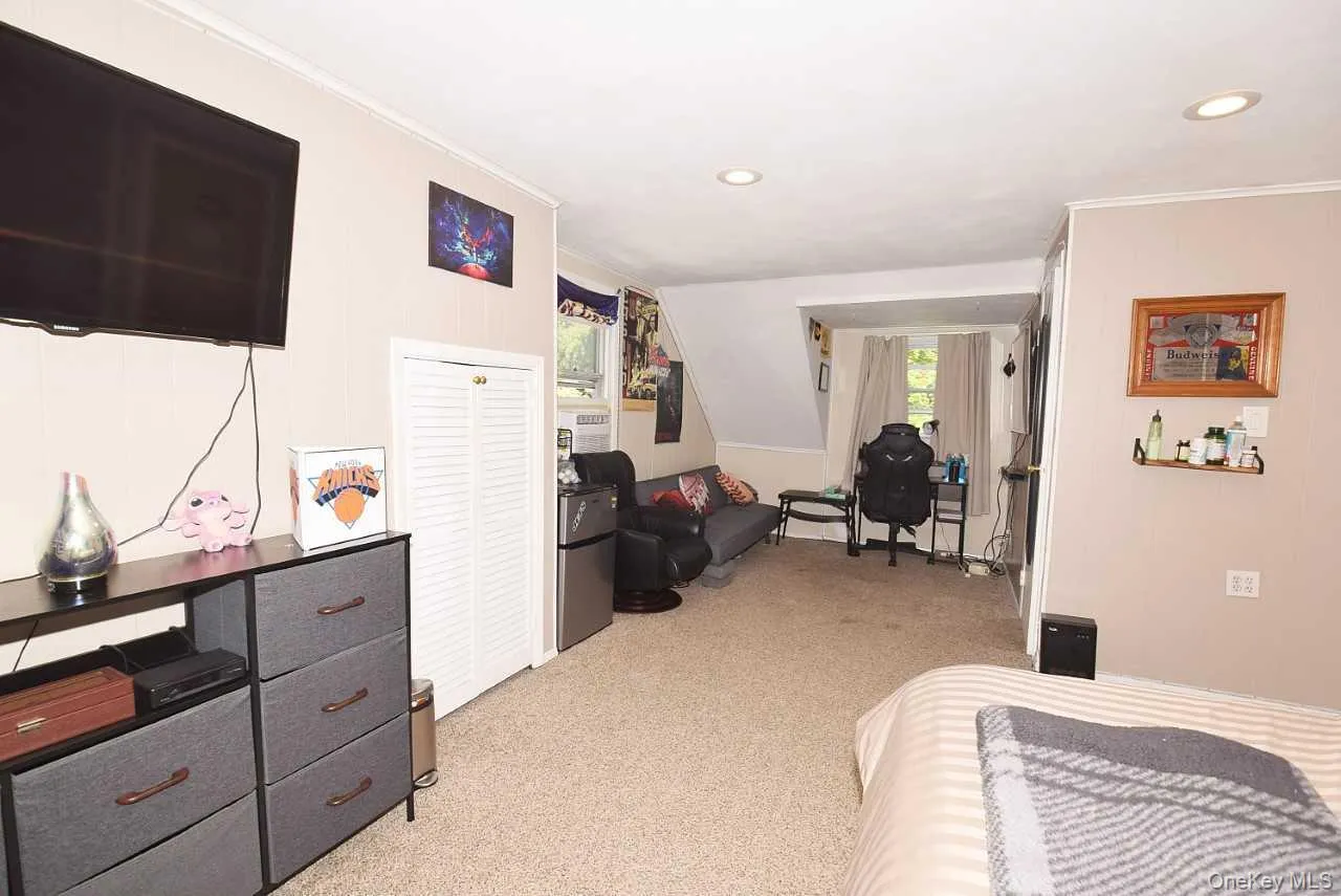 Recessed ceiling lighting, and carpet flooring Recessed ceiling lighting, and carpet flooring