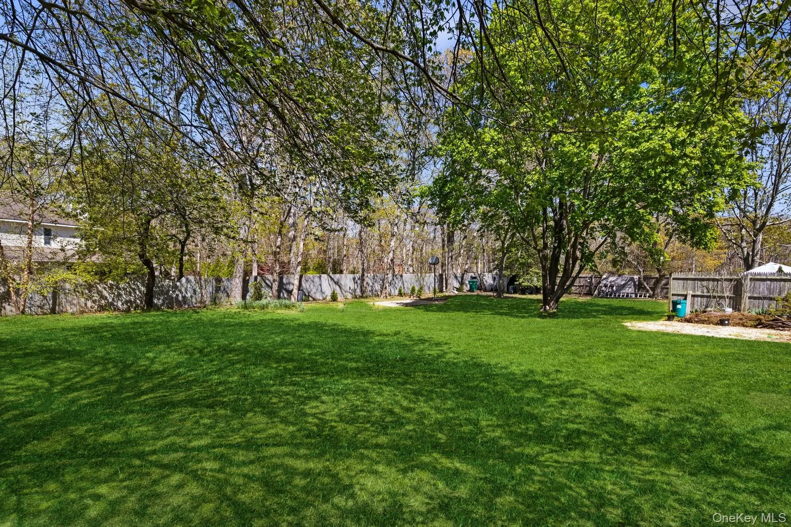 13 Booker Lane, Southampton, NY, 4 Bedrooms Bedrooms, 10 Rooms Rooms,2 BathroomsBathrooms,Residential,For Rent,Booker,0,1046727 13 Booker Lane, Southampton, NY, 4 Bedrooms Bedrooms, 10 Rooms Rooms,2 BathroomsBathrooms,Residential,For Rent,Booker,0,1046727