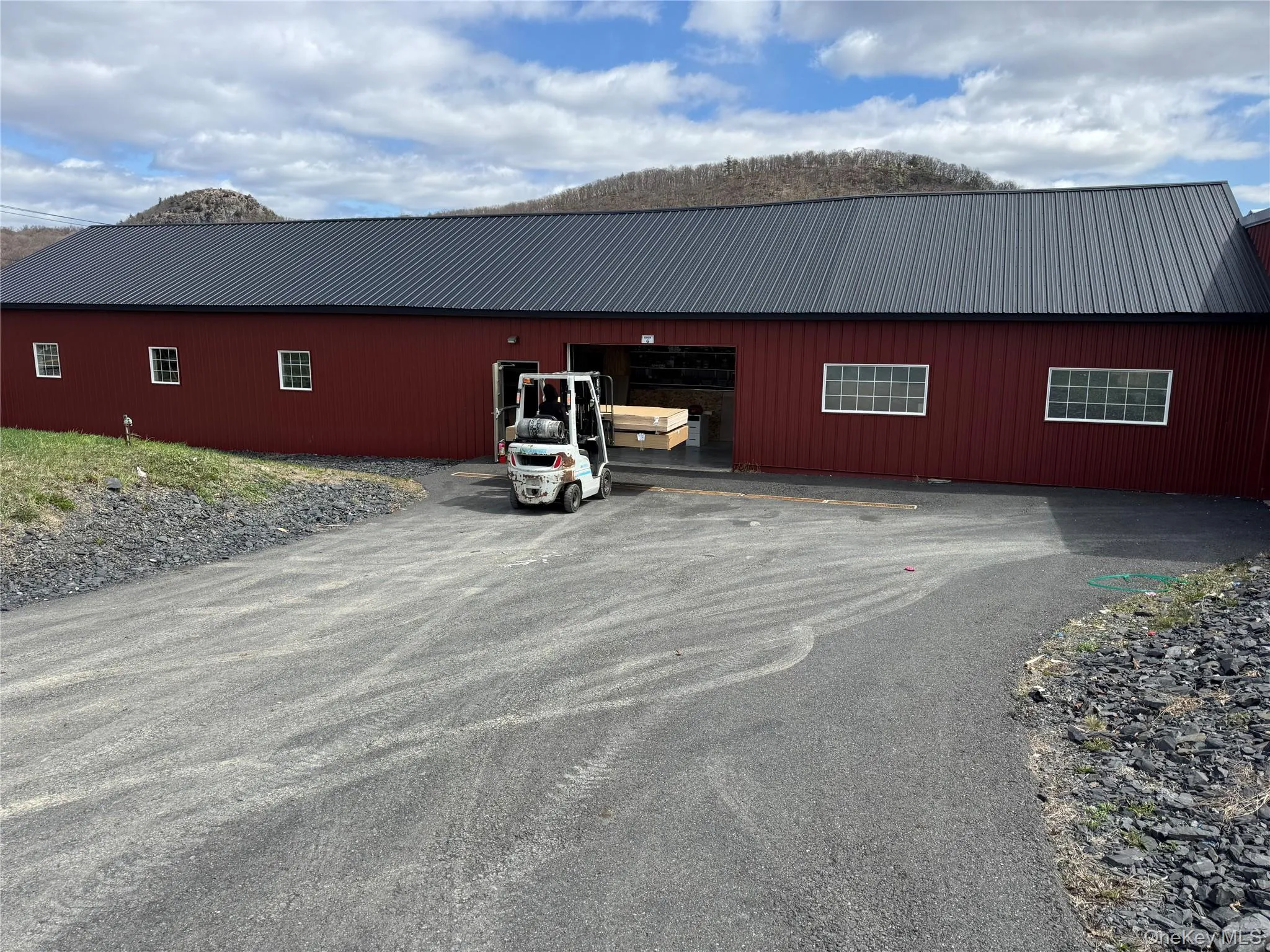 509 Bellvale Road, Chester Town, NY, ,Commercial Lease,For Rent,Bellvale,0,1046729 509 Bellvale Road, Chester Town, NY, ,Commercial Lease,For Rent,Bellvale,0,1046729