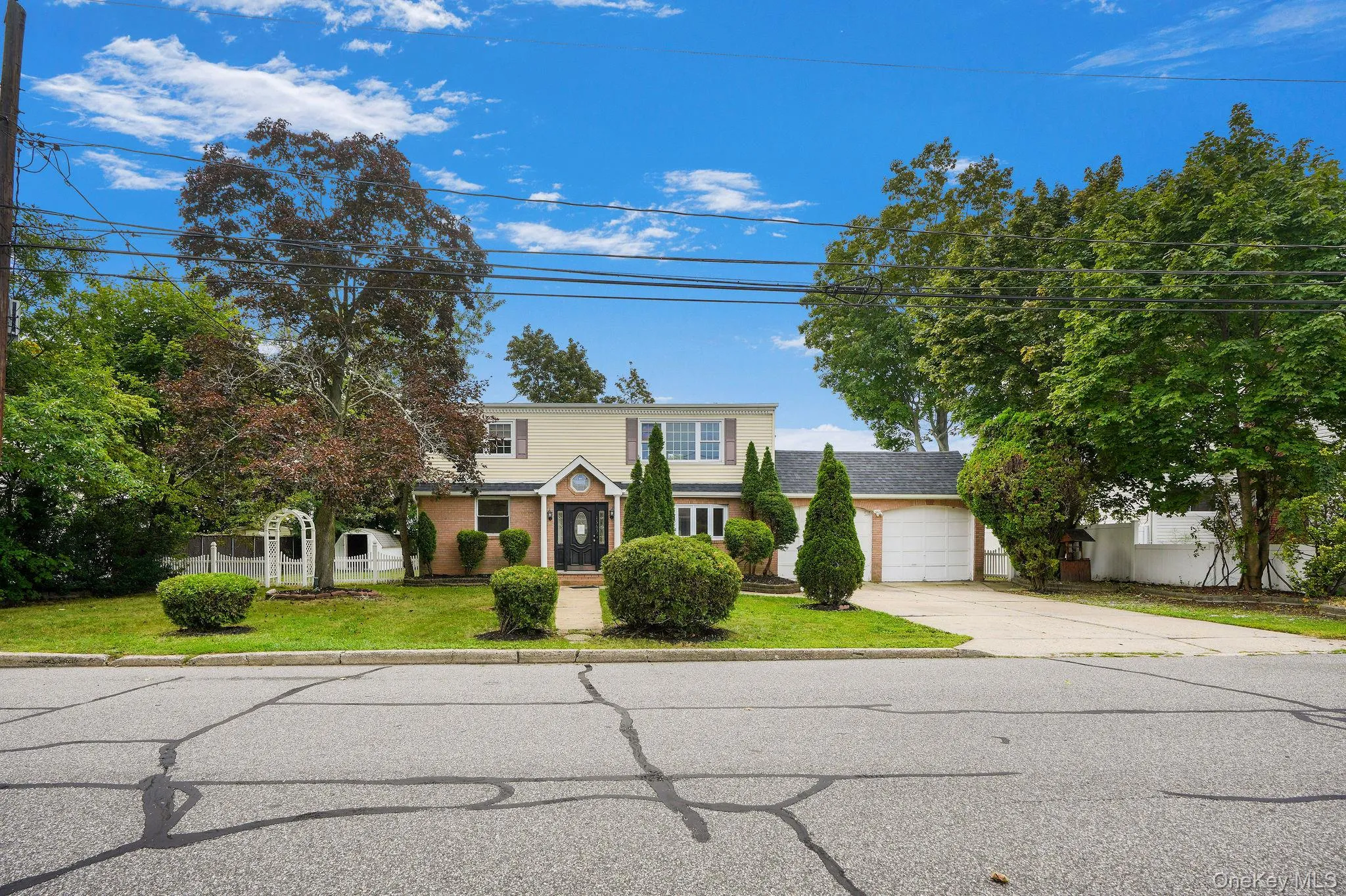 1565 10th Street, West Babylon, NY, 5 Bedrooms Bedrooms, 10 Rooms Rooms,3 BathroomsBathrooms,Residential,For Rent,10th,0,1046732 1565 10th Street, West Babylon, NY, 5 Bedrooms Bedrooms, 10 Rooms Rooms,3 BathroomsBathrooms,Residential,For Rent,10th,0,1046732