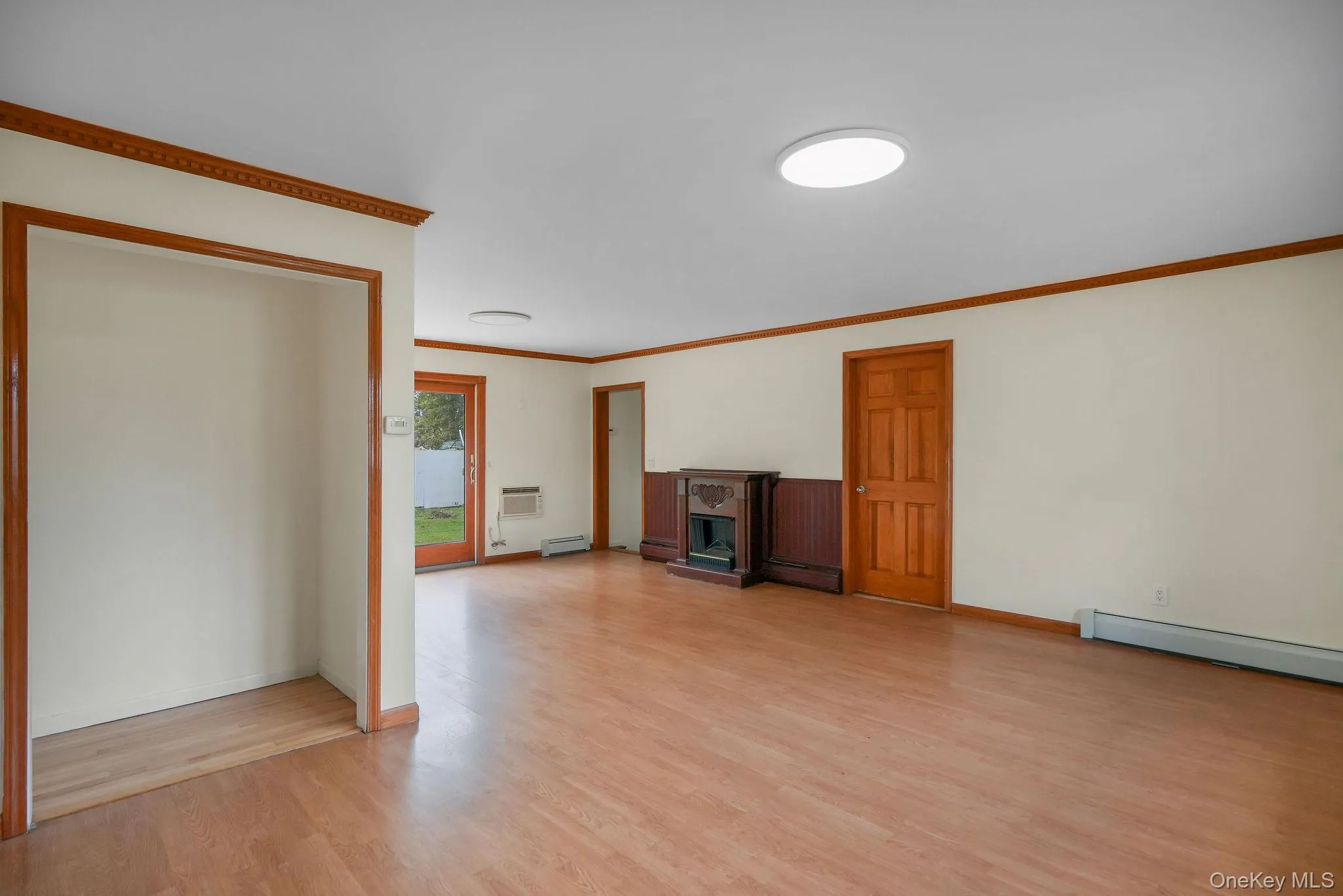 1565 10th Street, West Babylon, NY, 5 Bedrooms Bedrooms, 10 Rooms Rooms,3 BathroomsBathrooms,Residential,For Rent,10th,0,1046732 1565 10th Street, West Babylon, NY, 5 Bedrooms Bedrooms, 10 Rooms Rooms,3 BathroomsBathrooms,Residential,For Rent,10th,0,1046732