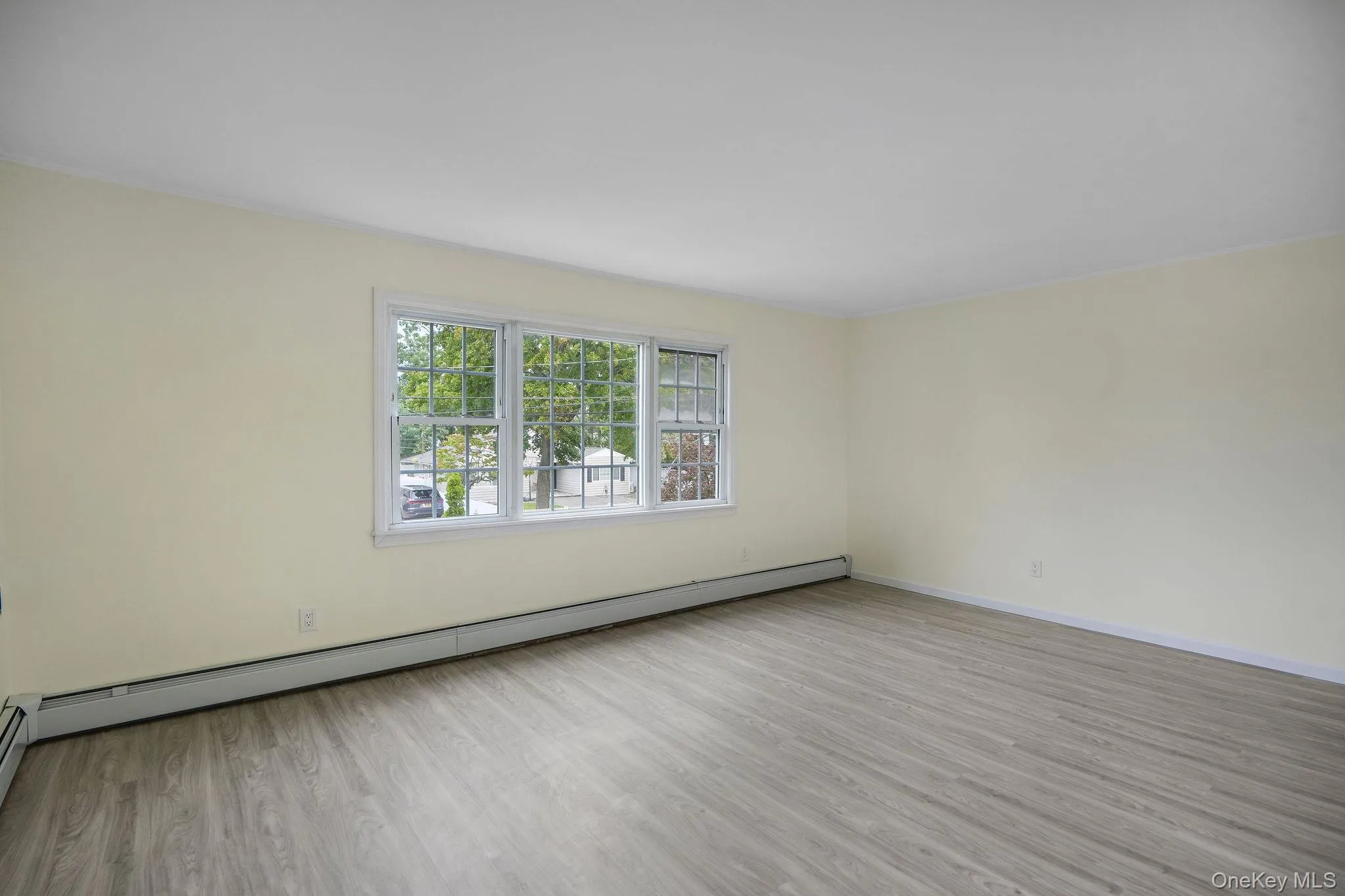 1565 10th Street, West Babylon, NY, 5 Bedrooms Bedrooms, 10 Rooms Rooms,3 BathroomsBathrooms,Residential,For Rent,10th,0,1046732 1565 10th Street, West Babylon, NY, 5 Bedrooms Bedrooms, 10 Rooms Rooms,3 BathroomsBathrooms,Residential,For Rent,10th,0,1046732