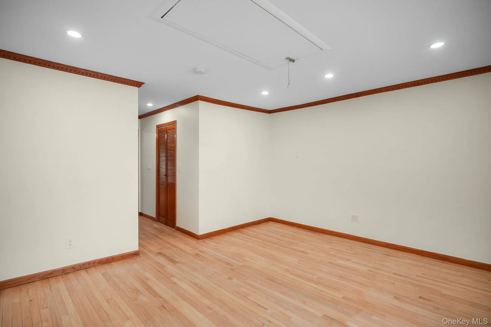 1565 10th Street, West Babylon, NY, 5 Bedrooms Bedrooms, 10 Rooms Rooms,3 BathroomsBathrooms,Residential,For Rent,10th,0,1046732 1565 10th Street, West Babylon, NY, 5 Bedrooms Bedrooms, 10 Rooms Rooms,3 BathroomsBathrooms,Residential,For Rent,10th,0,1046732