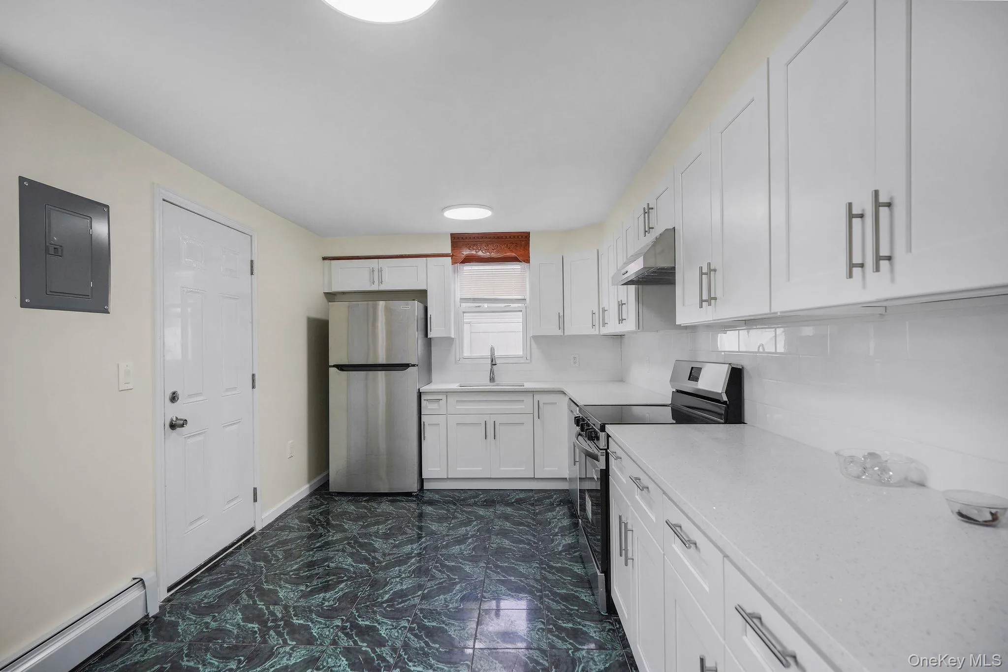 1565 10th Street, West Babylon, NY, 5 Bedrooms Bedrooms, 10 Rooms Rooms,3 BathroomsBathrooms,Residential,For Rent,10th,0,1046732 1565 10th Street, West Babylon, NY, 5 Bedrooms Bedrooms, 10 Rooms Rooms,3 BathroomsBathrooms,Residential,For Rent,10th,0,1046732