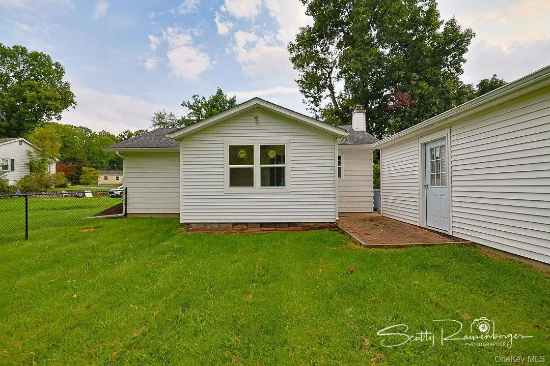814 Hillside Road, East Fishkill, NY, 2 Bedrooms Bedrooms, 4 Rooms Rooms,1 BathroomBathrooms,Residential,For Rent,Hillside,0,1046735 814 Hillside Road, East Fishkill, NY, 2 Bedrooms Bedrooms, 4 Rooms Rooms,1 BathroomBathrooms,Residential,For Rent,Hillside,0,1046735