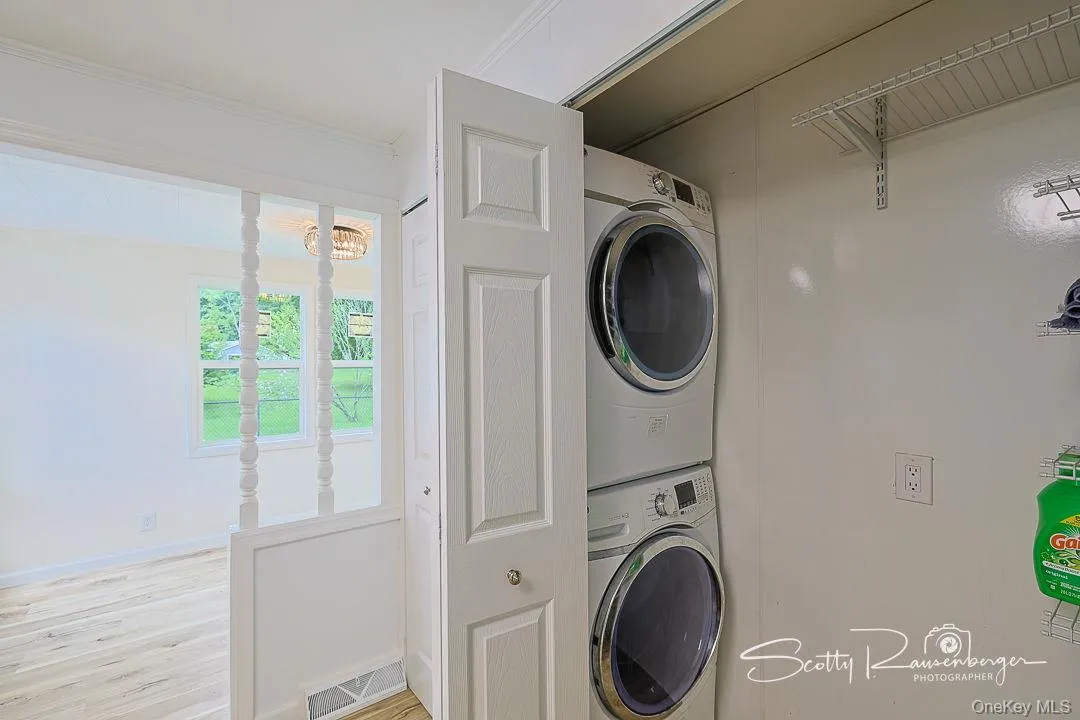 814 Hillside Road, East Fishkill, NY, 2 Bedrooms Bedrooms, 4 Rooms Rooms,1 BathroomBathrooms,Residential,For Rent,Hillside,0,1046735 814 Hillside Road, East Fishkill, NY, 2 Bedrooms Bedrooms, 4 Rooms Rooms,1 BathroomBathrooms,Residential,For Rent,Hillside,0,1046735