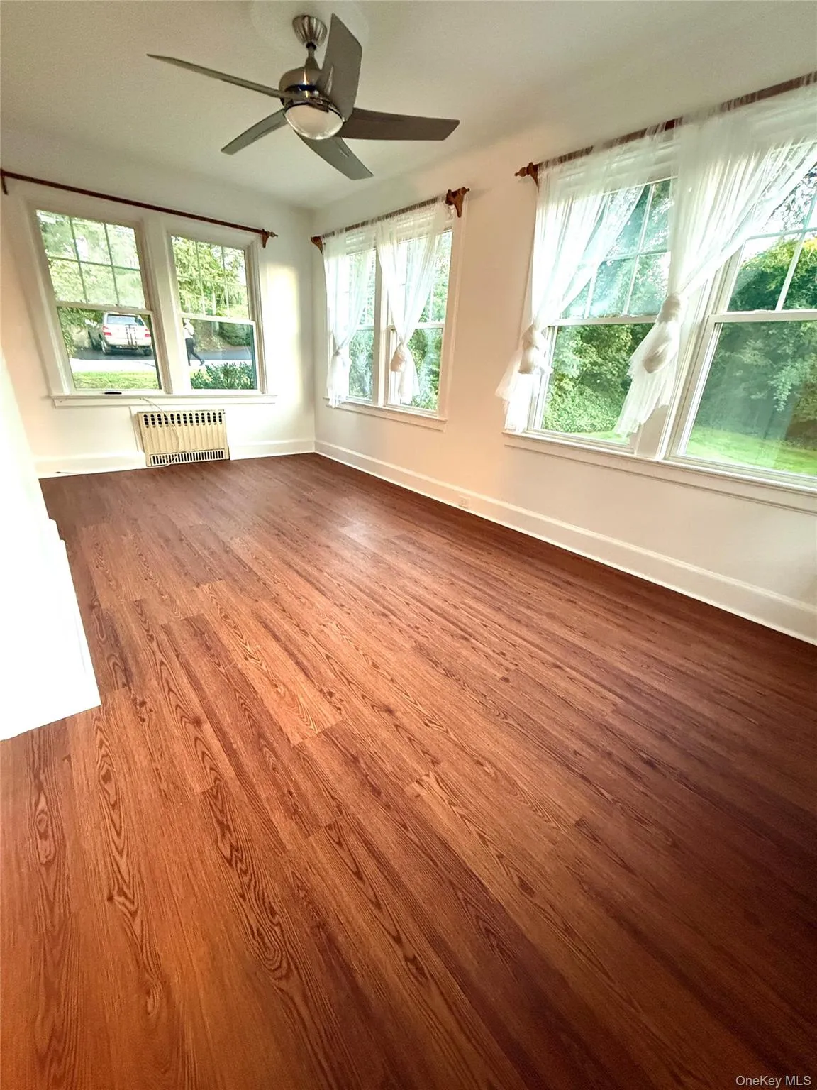 413 Fort Washington Avenue, Mount Pleasant, NY, 3 Bedrooms Bedrooms, 6 Rooms Rooms,1 BathroomBathrooms,Residential,For Rent,Fort Washington,0,1046739 413 Fort Washington Avenue, Mount Pleasant, NY, 3 Bedrooms Bedrooms, 6 Rooms Rooms,1 BathroomBathrooms,Residential,For Rent,Fort Washington,0,1046739