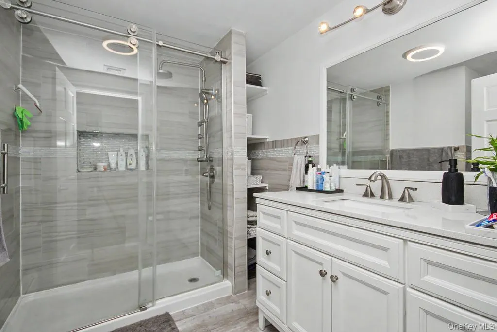 28 Hurd Avenue, Haverstraw, NY, 4 Bedrooms Bedrooms, 7 Rooms Rooms,2 BathroomsBathrooms,Residential,For Rent,Hurd,0,1046742 28 Hurd Avenue, Haverstraw, NY, 4 Bedrooms Bedrooms, 7 Rooms Rooms,2 BathroomsBathrooms,Residential,For Rent,Hurd,0,1046742