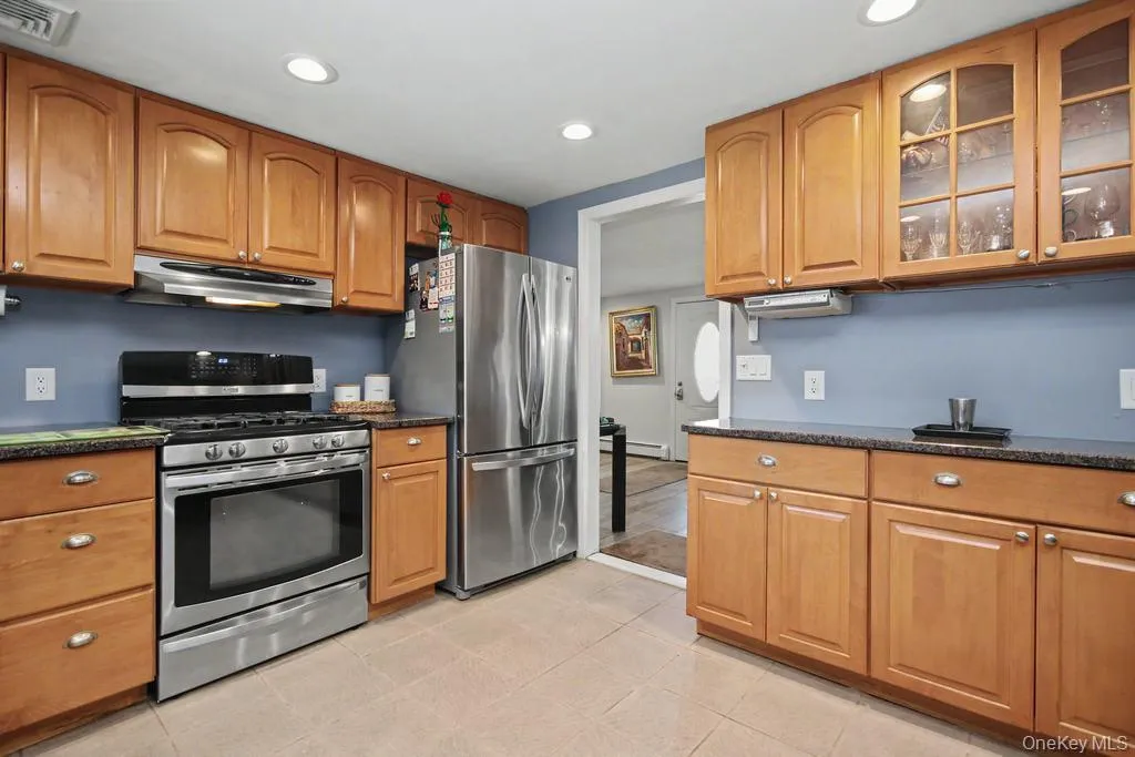28 Hurd Avenue, Haverstraw, NY, 4 Bedrooms Bedrooms, 7 Rooms Rooms,2 BathroomsBathrooms,Residential,For Rent,Hurd,0,1046742 28 Hurd Avenue, Haverstraw, NY, 4 Bedrooms Bedrooms, 7 Rooms Rooms,2 BathroomsBathrooms,Residential,For Rent,Hurd,0,1046742