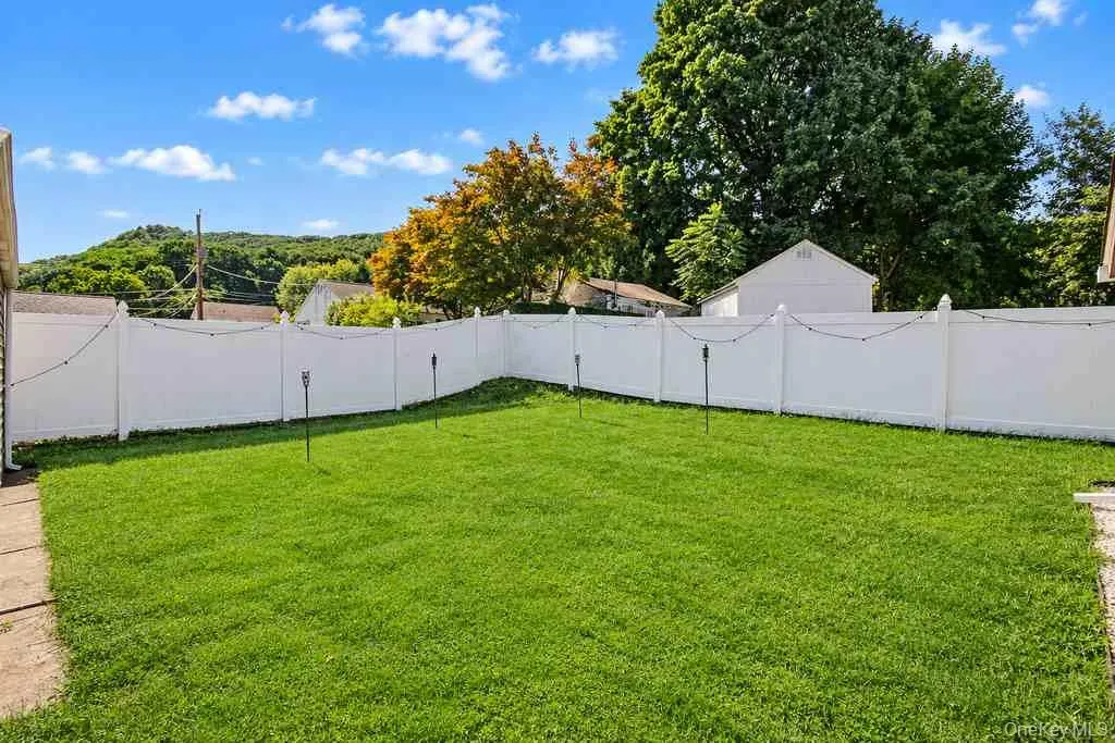 28 Hurd Avenue, Haverstraw, NY, 4 Bedrooms Bedrooms, 7 Rooms Rooms,2 BathroomsBathrooms,Residential,For Rent,Hurd,0,1046742 28 Hurd Avenue, Haverstraw, NY, 4 Bedrooms Bedrooms, 7 Rooms Rooms,2 BathroomsBathrooms,Residential,For Rent,Hurd,0,1046742