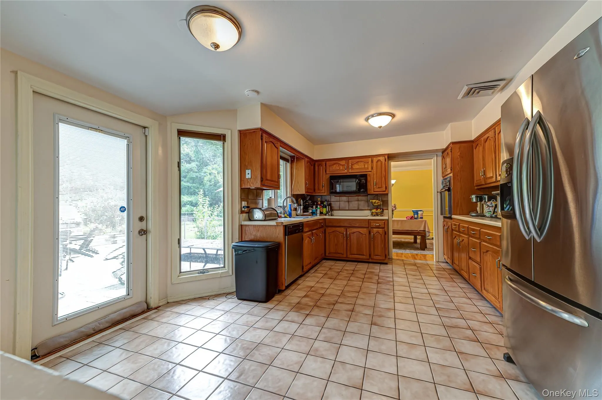 37 Buckingham Drive, Huntington, NY, 4 Bedrooms Bedrooms, 8 Rooms Rooms,2 BathroomsBathrooms,Residential Lease,For Rent,Buckingham,0,1046744 37 Buckingham Drive, Huntington, NY, 4 Bedrooms Bedrooms, 8 Rooms Rooms,2 BathroomsBathrooms,Residential Lease,For Rent,Buckingham,0,1046744