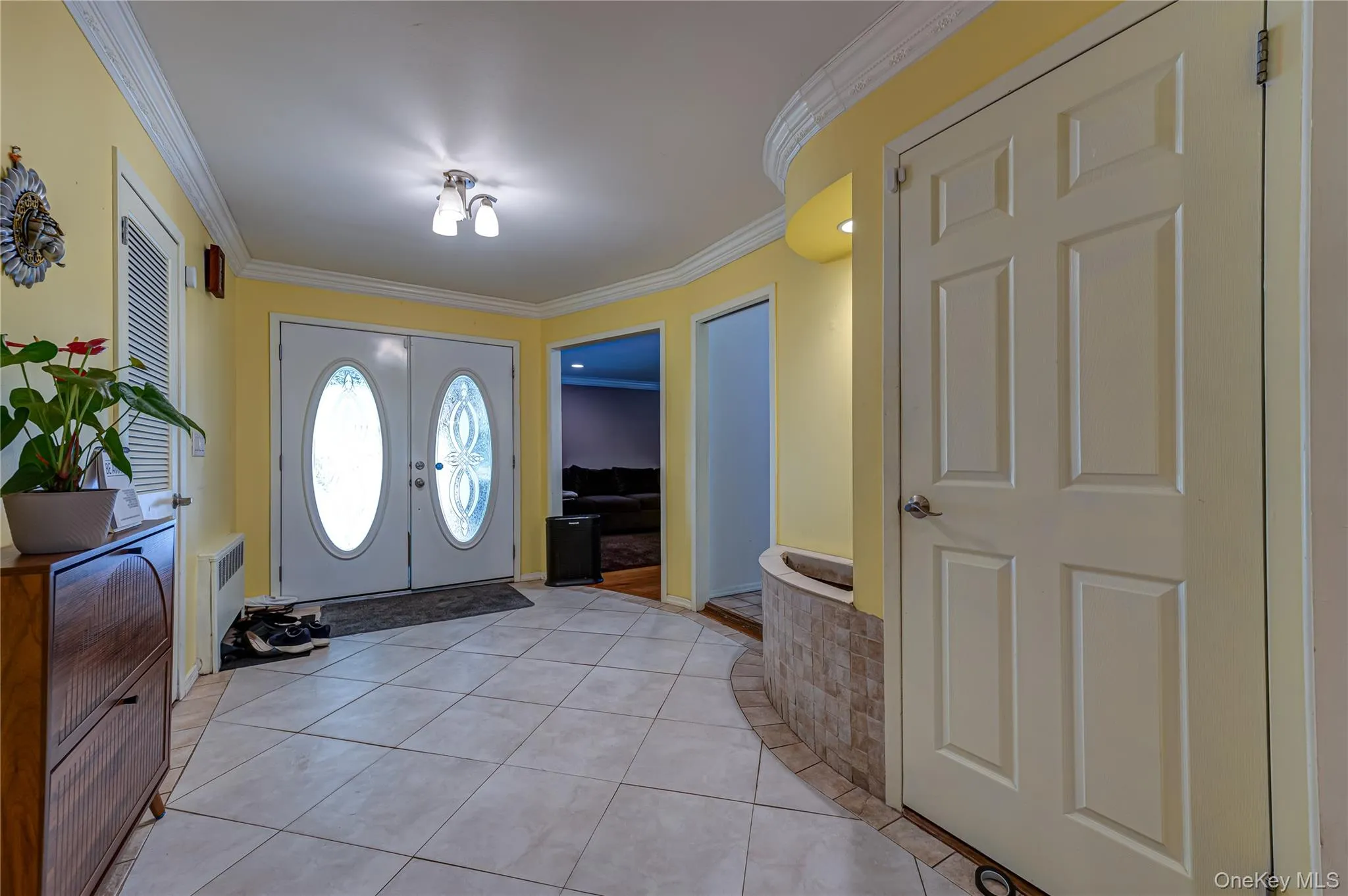 37 Buckingham Drive, Huntington, NY, 4 Bedrooms Bedrooms, 8 Rooms Rooms,2 BathroomsBathrooms,Residential Lease,For Rent,Buckingham,0,1046744 37 Buckingham Drive, Huntington, NY, 4 Bedrooms Bedrooms, 8 Rooms Rooms,2 BathroomsBathrooms,Residential Lease,For Rent,Buckingham,0,1046744