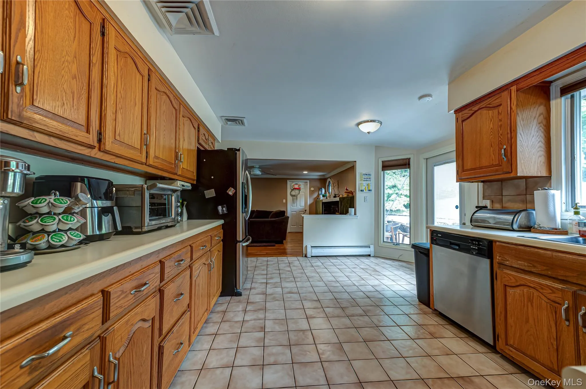37 Buckingham Drive, Huntington, NY, 4 Bedrooms Bedrooms, 8 Rooms Rooms,2 BathroomsBathrooms,Residential Lease,For Rent,Buckingham,0,1046744 37 Buckingham Drive, Huntington, NY, 4 Bedrooms Bedrooms, 8 Rooms Rooms,2 BathroomsBathrooms,Residential Lease,For Rent,Buckingham,0,1046744