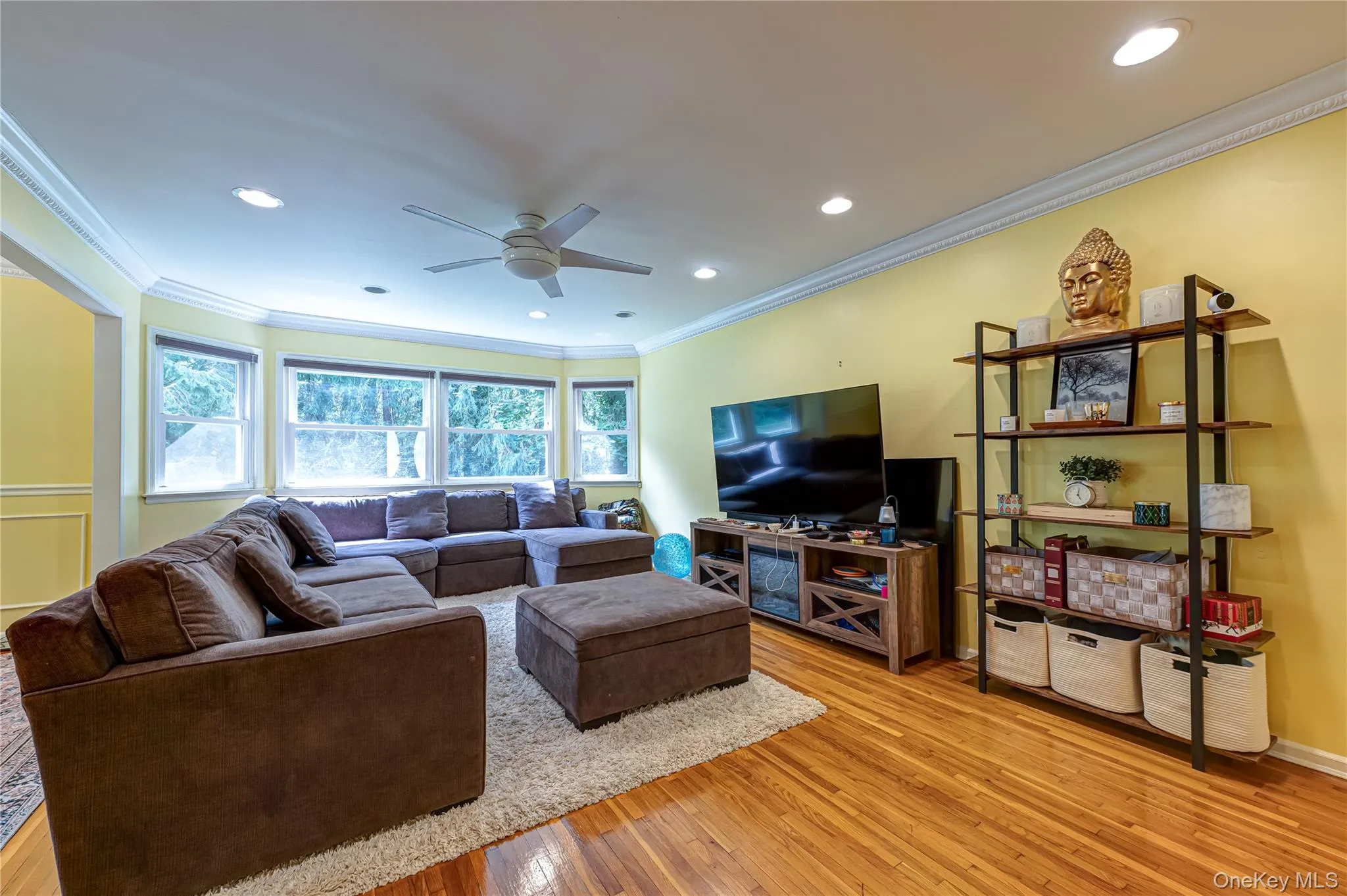 37 Buckingham Drive, Huntington, NY, 4 Bedrooms Bedrooms, 8 Rooms Rooms,2 BathroomsBathrooms,Residential Lease,For Rent,Buckingham,0,1046744 37 Buckingham Drive, Huntington, NY, 4 Bedrooms Bedrooms, 8 Rooms Rooms,2 BathroomsBathrooms,Residential Lease,For Rent,Buckingham,0,1046744