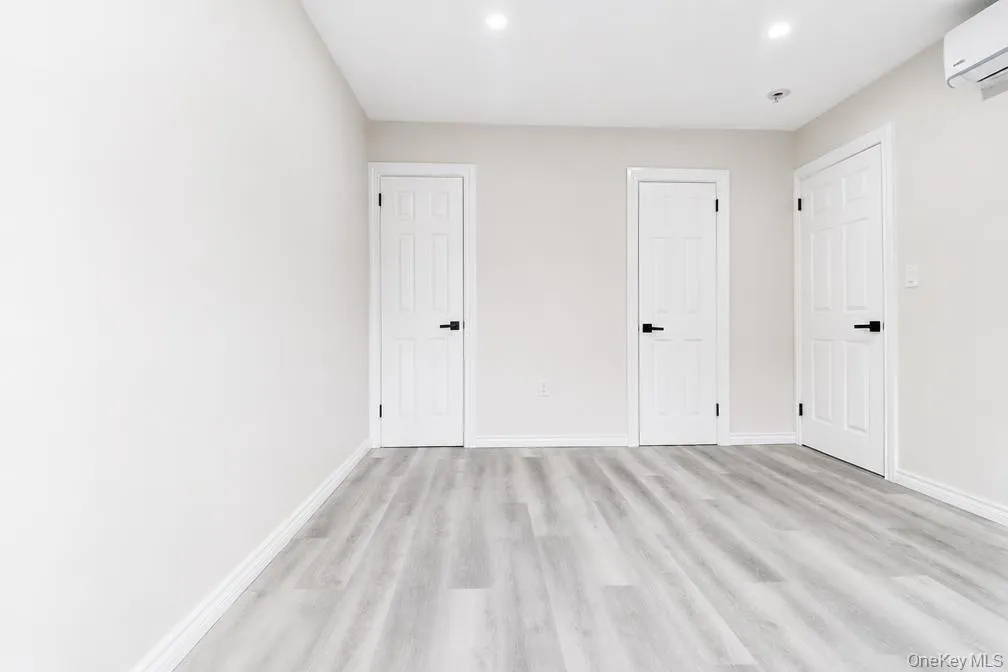 6110 84th Street, New York, NY, 3 Bedrooms Bedrooms, 8 Rooms Rooms,1 BathroomBathrooms,Residential,For Rent,84th,0,1046745 6110 84th Street, New York, NY, 3 Bedrooms Bedrooms, 8 Rooms Rooms,1 BathroomBathrooms,Residential,For Rent,84th,0,1046745