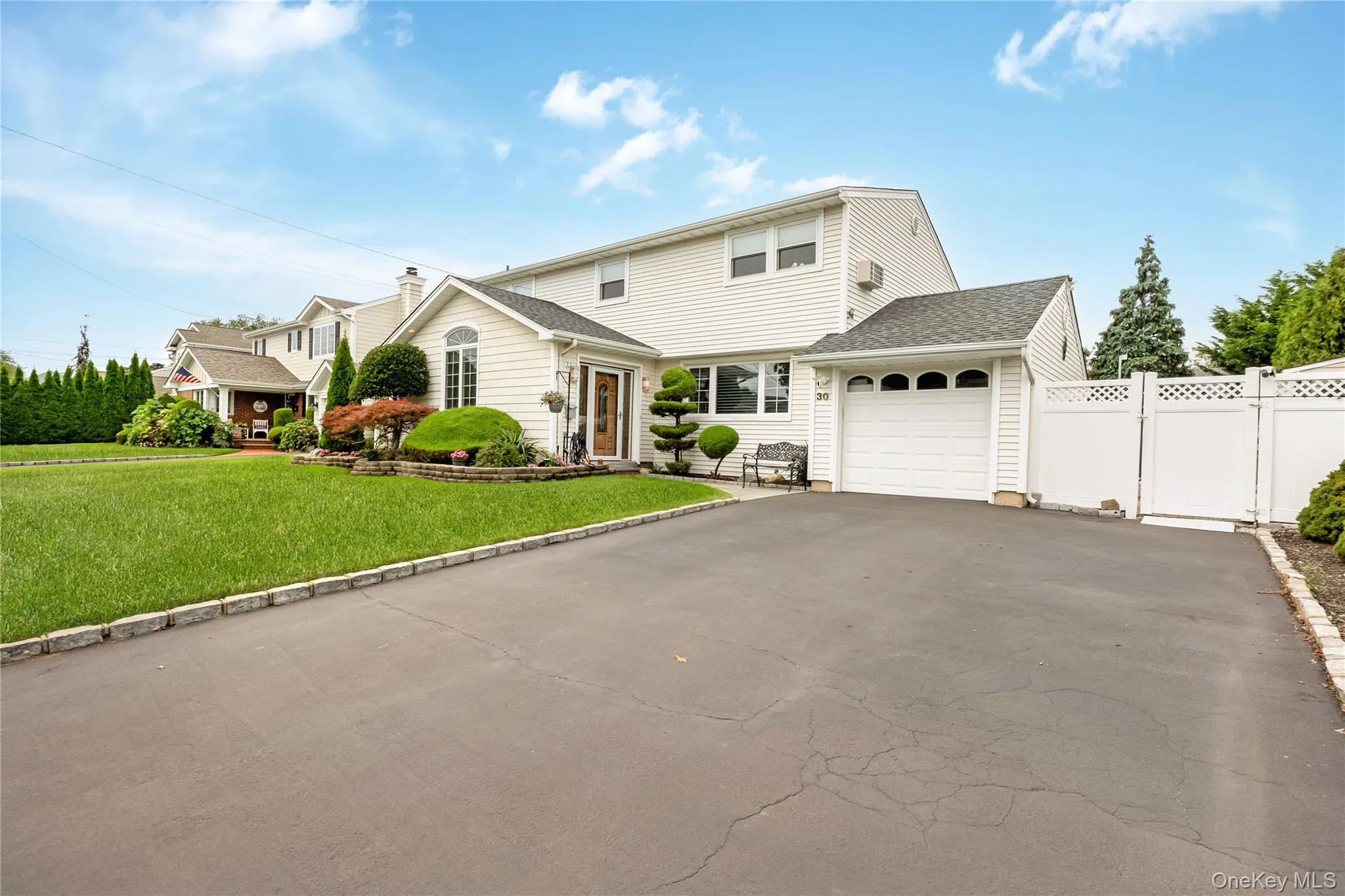 30 Swan Drive, Oyster Bay, NY, 4 Bedrooms Bedrooms, 8 Rooms Rooms,2 BathroomsBathrooms,Residential,For Rent,Swan,0,1046753 30 Swan Drive, Oyster Bay, NY, 4 Bedrooms Bedrooms, 8 Rooms Rooms,2 BathroomsBathrooms,Residential,For Rent,Swan,0,1046753