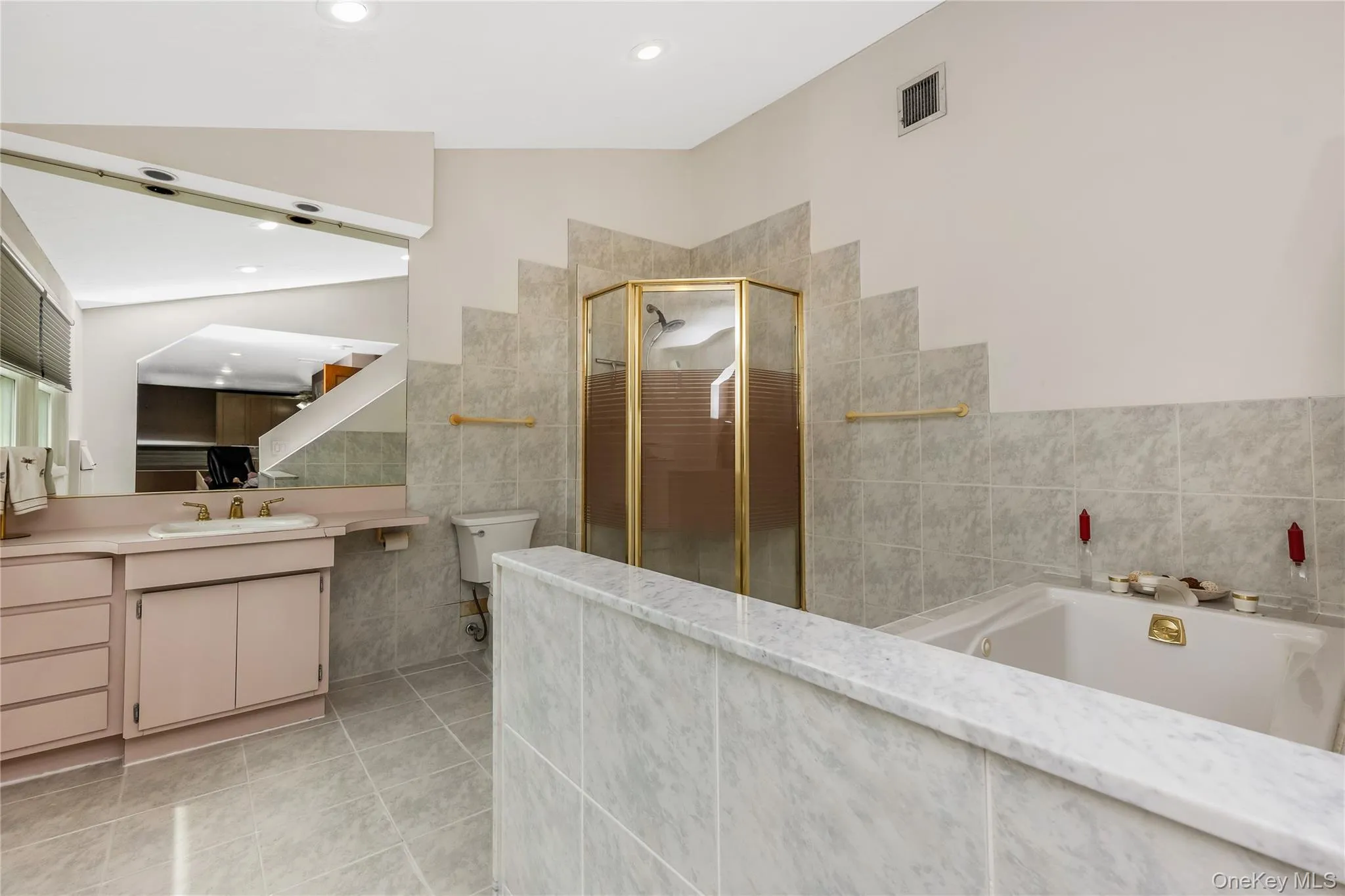 30 Swan Drive, Oyster Bay, NY, 4 Bedrooms Bedrooms, 8 Rooms Rooms,2 BathroomsBathrooms,Residential,For Rent,Swan,0,1046753 30 Swan Drive, Oyster Bay, NY, 4 Bedrooms Bedrooms, 8 Rooms Rooms,2 BathroomsBathrooms,Residential,For Rent,Swan,0,1046753
