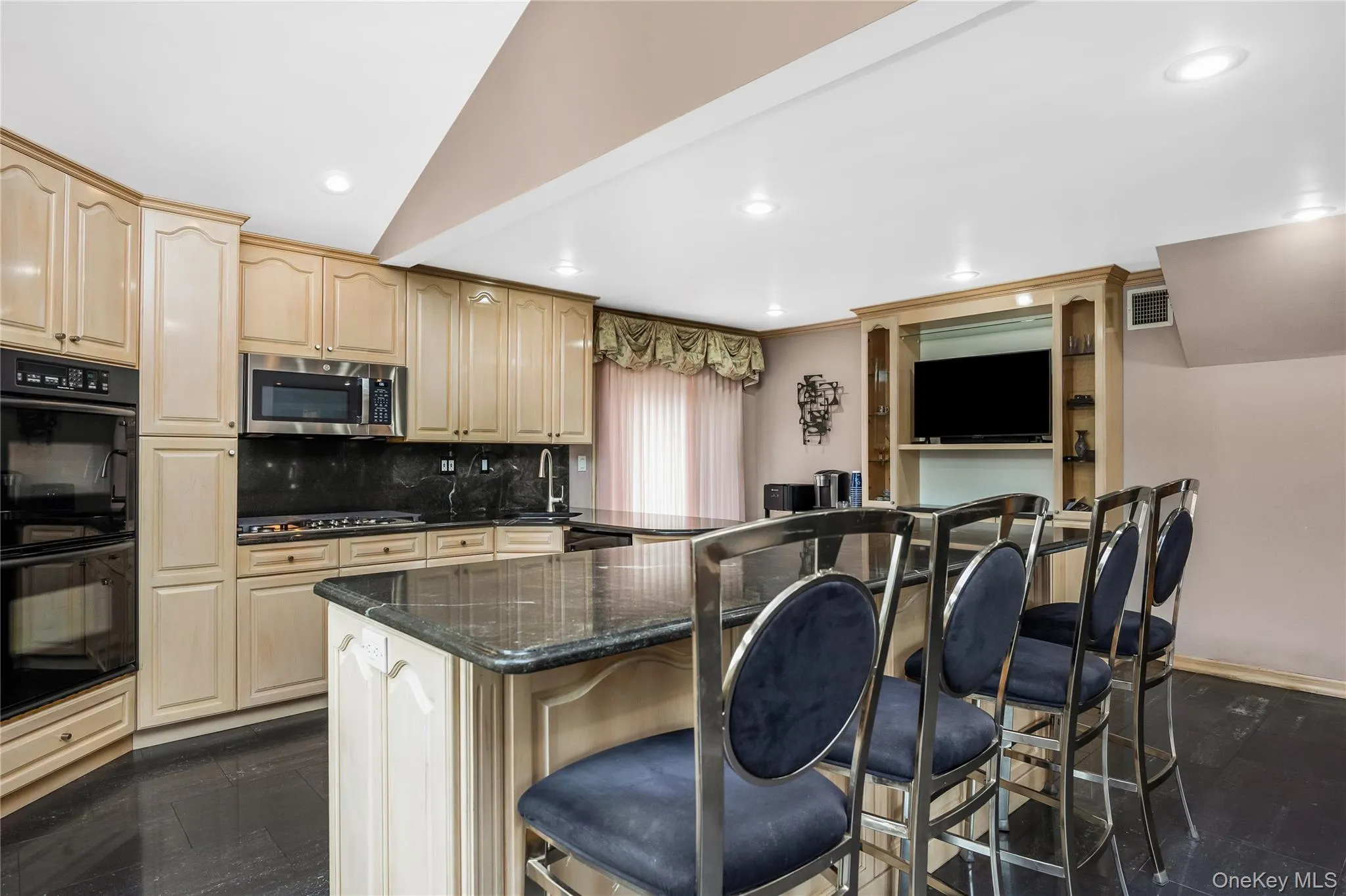 30 Swan Drive, Oyster Bay, NY, 4 Bedrooms Bedrooms, 8 Rooms Rooms,2 BathroomsBathrooms,Residential,For Rent,Swan,0,1046753 30 Swan Drive, Oyster Bay, NY, 4 Bedrooms Bedrooms, 8 Rooms Rooms,2 BathroomsBathrooms,Residential,For Rent,Swan,0,1046753