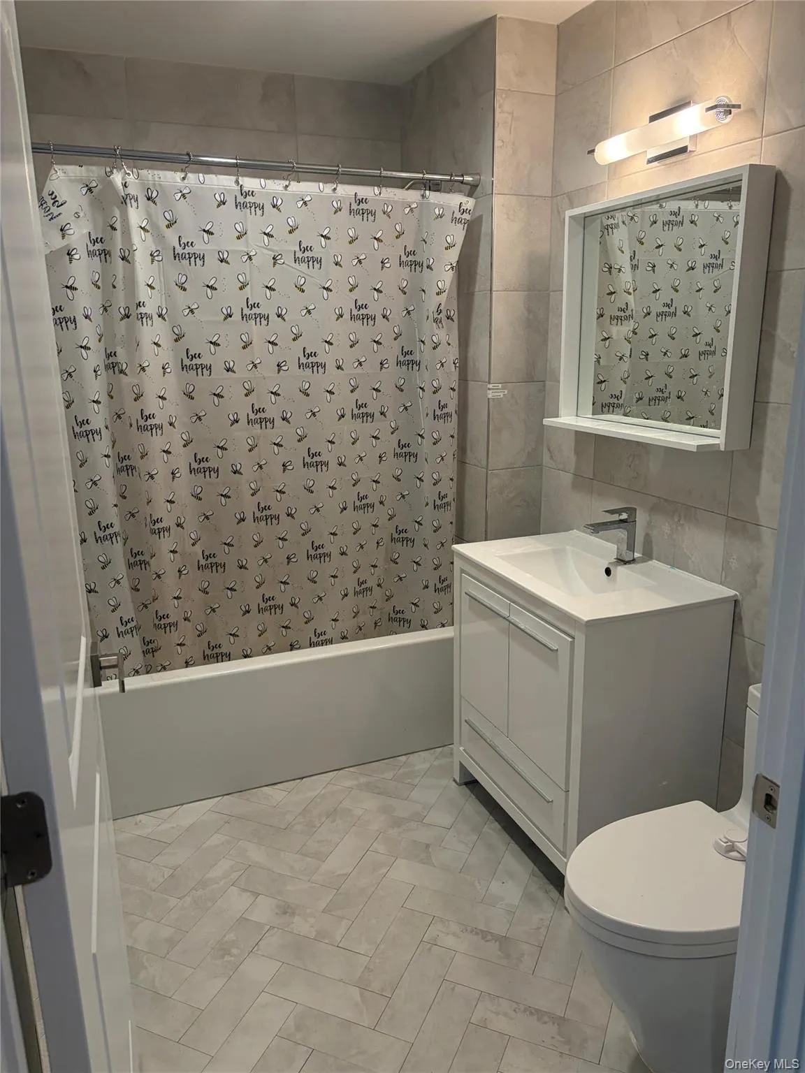 109-19 72nd road, New York, NY, 2 Bedrooms Bedrooms, 4 Rooms Rooms,2 BathroomsBathrooms,Residential Lease,For Rent,72nd road,0,1046757 109-19 72nd road, New York, NY, 2 Bedrooms Bedrooms, 4 Rooms Rooms,2 BathroomsBathrooms,Residential Lease,For Rent,72nd road,0,1046757