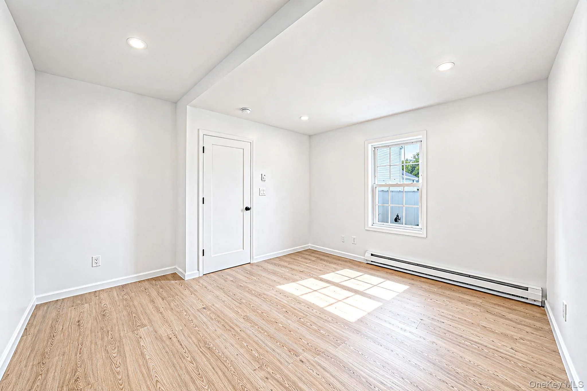 1077 Central Avenue, Hempstead, NY, 2 Bedrooms Bedrooms, 5 Rooms Rooms,1 BathroomBathrooms,Residential,For Rent,Central,0,1046759 1077 Central Avenue, Hempstead, NY, 2 Bedrooms Bedrooms, 5 Rooms Rooms,1 BathroomBathrooms,Residential,For Rent,Central,0,1046759