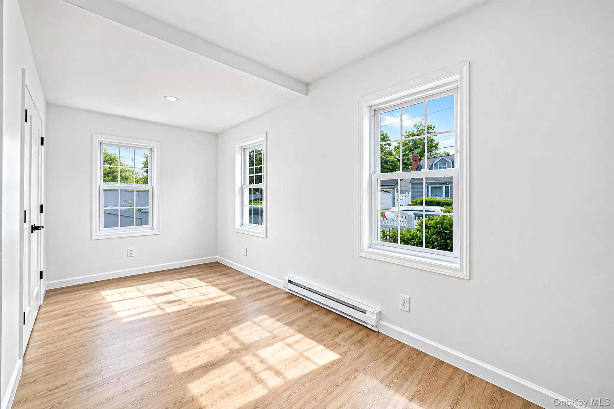 1077 Central Avenue, Hempstead, NY, 2 Bedrooms Bedrooms, 5 Rooms Rooms,1 BathroomBathrooms,Residential,For Rent,Central,0,1046759 1077 Central Avenue, Hempstead, NY, 2 Bedrooms Bedrooms, 5 Rooms Rooms,1 BathroomBathrooms,Residential,For Rent,Central,0,1046759