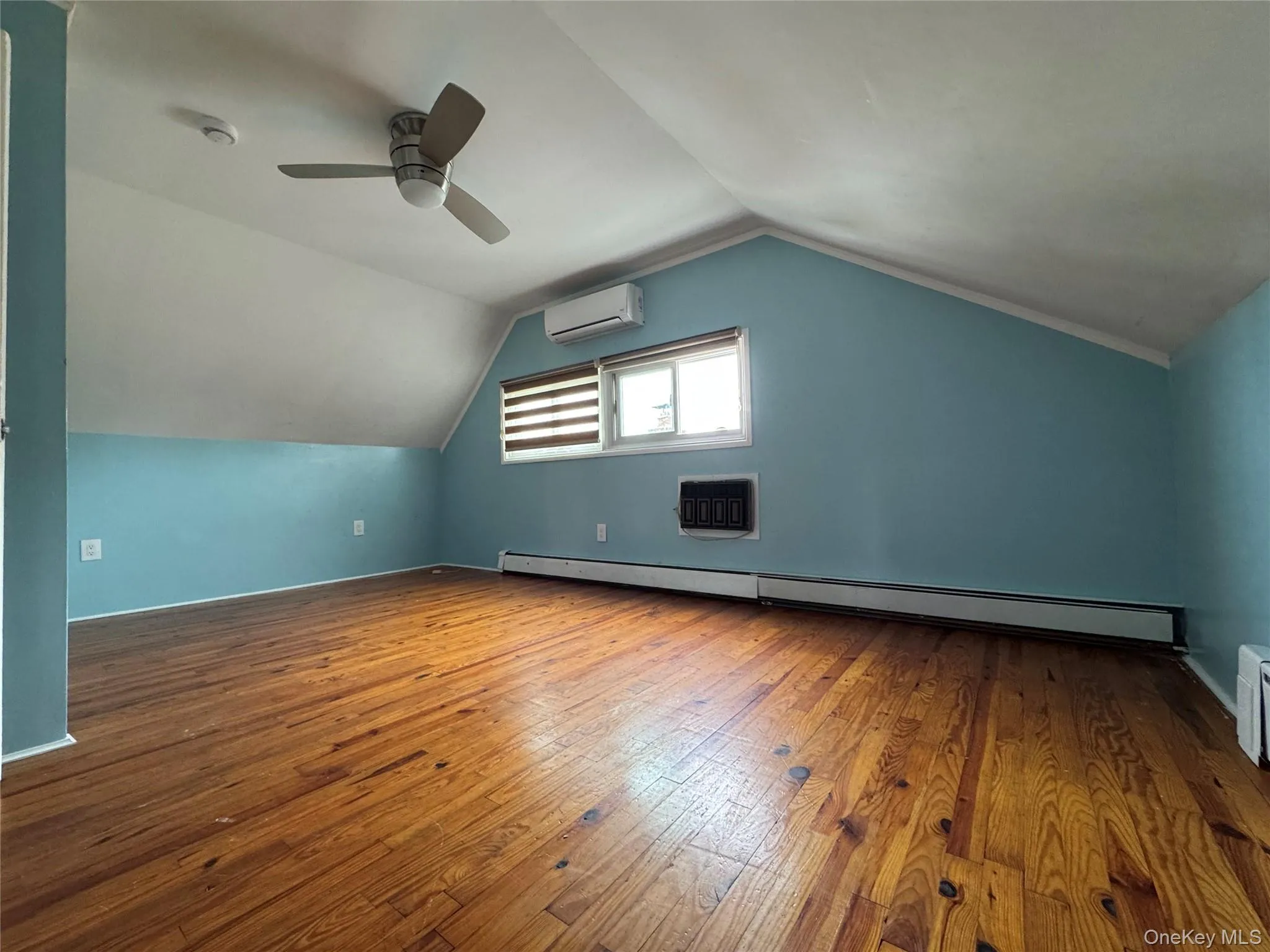 5 Meander Lane, Hempstead, NY, 4 Bedrooms Bedrooms, 7 Rooms Rooms,1 BathroomBathrooms,Residential Lease,For Rent,Meander,0,1046761 5 Meander Lane, Hempstead, NY, 4 Bedrooms Bedrooms, 7 Rooms Rooms,1 BathroomBathrooms,Residential Lease,For Rent,Meander,0,1046761