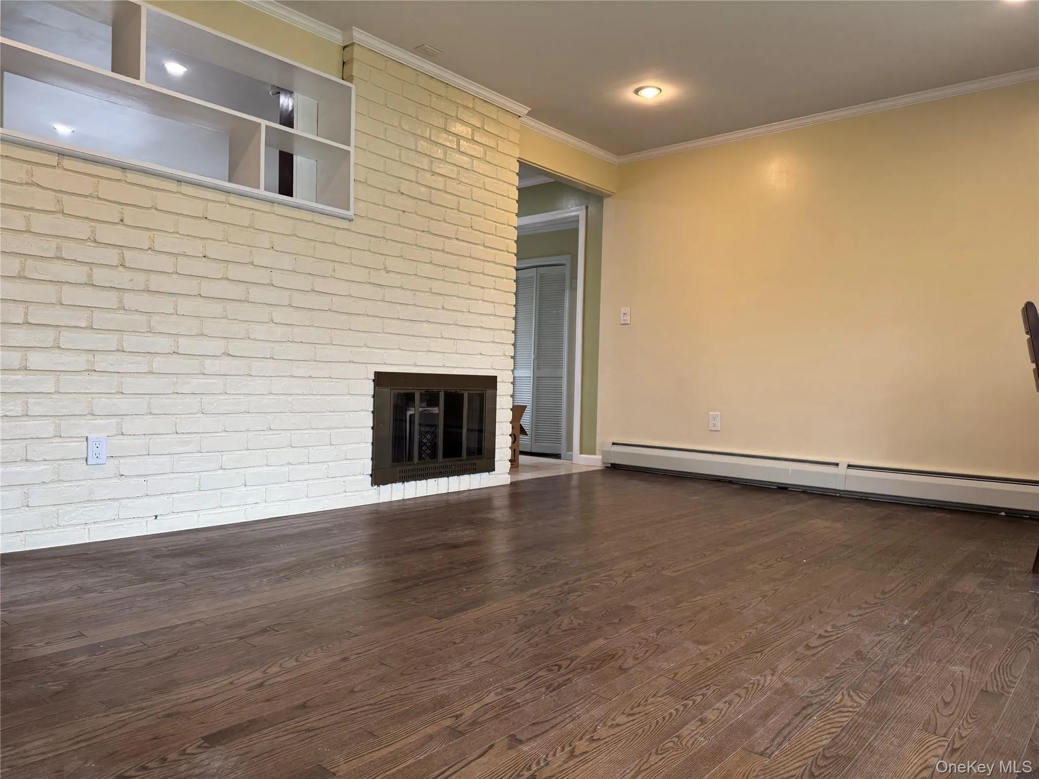 5 Meander Lane, Hempstead, NY, 4 Bedrooms Bedrooms, 7 Rooms Rooms,1 BathroomBathrooms,Residential Lease,For Rent,Meander,0,1046761 5 Meander Lane, Hempstead, NY, 4 Bedrooms Bedrooms, 7 Rooms Rooms,1 BathroomBathrooms,Residential Lease,For Rent,Meander,0,1046761