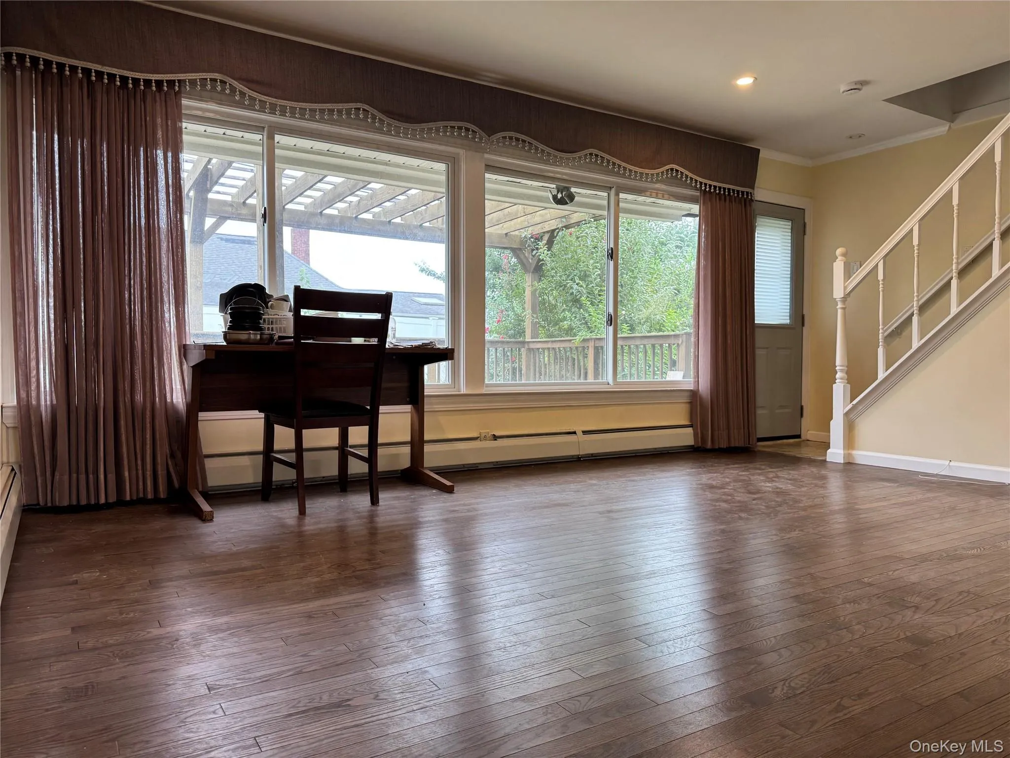 5 Meander Lane, Hempstead, NY, 4 Bedrooms Bedrooms, 7 Rooms Rooms,1 BathroomBathrooms,Residential Lease,For Rent,Meander,0,1046761 5 Meander Lane, Hempstead, NY, 4 Bedrooms Bedrooms, 7 Rooms Rooms,1 BathroomBathrooms,Residential Lease,For Rent,Meander,0,1046761
