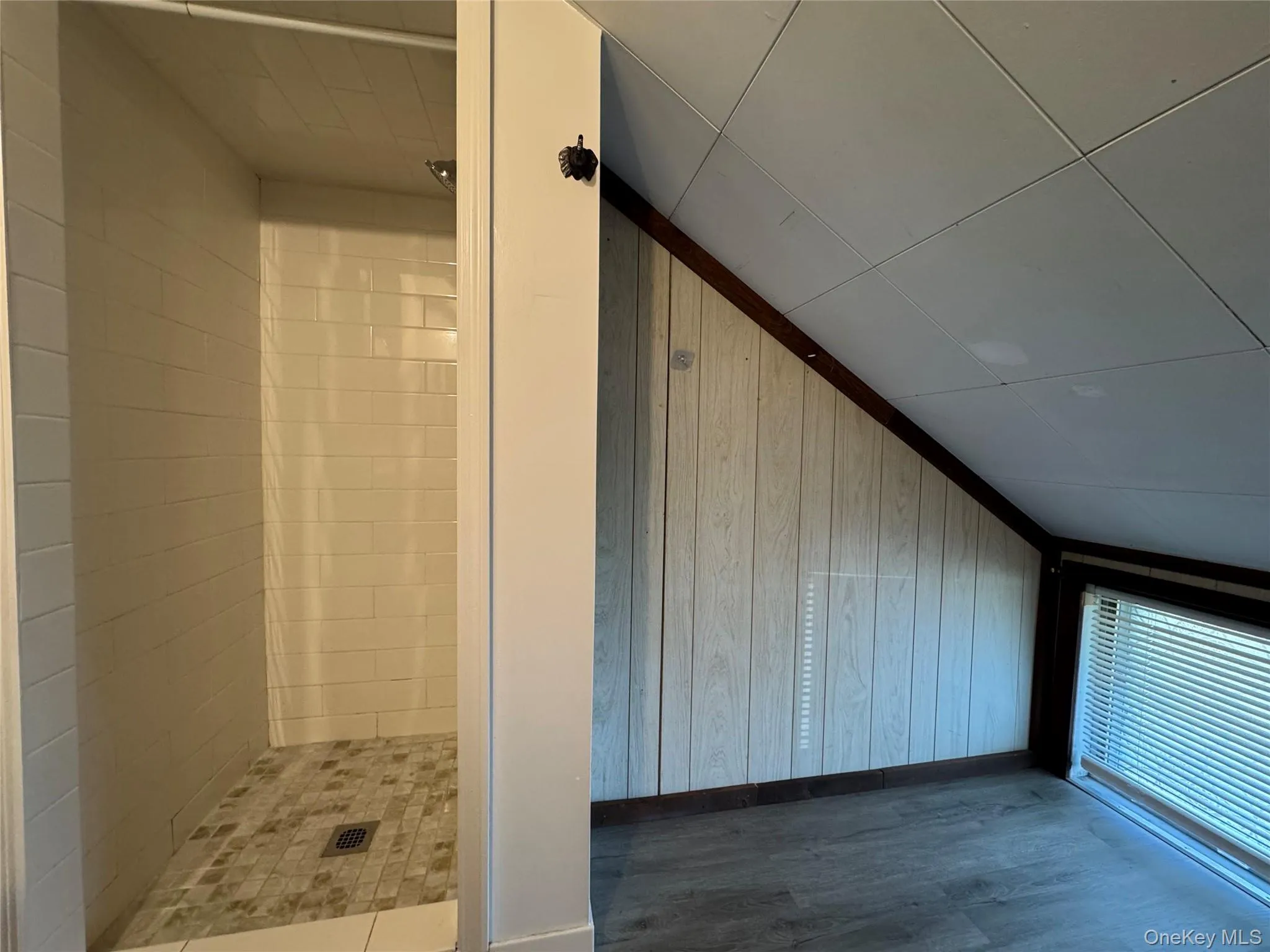 5 Meander Lane, Hempstead, NY, 4 Bedroom Bedrooms, 7 Room Rooms,2 BathroomBathrooms,Residential Lease,For Rent,Meander,0,1046761 5 Meander Lane, Hempstead, NY, 4 Bedroom Bedrooms, 7 Room Rooms,2 BathroomBathrooms,Residential Lease,For Rent,Meander,0,1046761