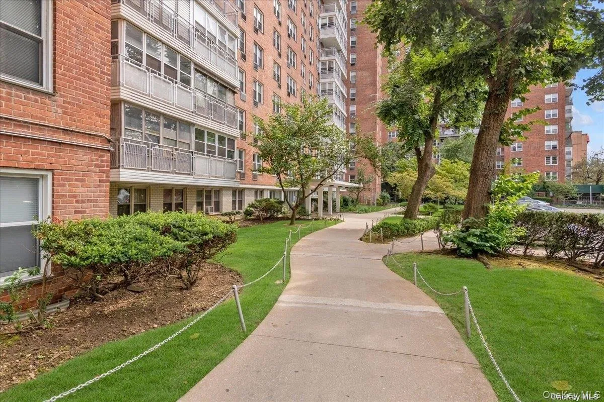 43-10 Kissena Boulevard, New York, NY, 2 Bedrooms Bedrooms, 4 Rooms Rooms,1 BathroomBathrooms,Residential,For Rent,Kissena,0,1046764 43-10 Kissena Boulevard, New York, NY, 2 Bedrooms Bedrooms, 4 Rooms Rooms,1 BathroomBathrooms,Residential,For Rent,Kissena,0,1046764