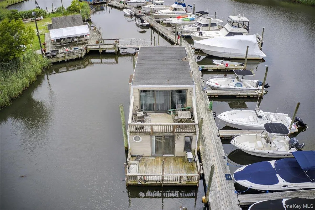 149 c Riverside Drive, Riverhead, NY, 2 Bedrooms Bedrooms, 5 Rooms Rooms,1 BathroomBathrooms,Residential Lease,For Rent,Riverside Drive,0,1046767 149 c Riverside Drive, Riverhead, NY, 2 Bedrooms Bedrooms, 5 Rooms Rooms,1 BathroomBathrooms,Residential Lease,For Rent,Riverside Drive,0,1046767