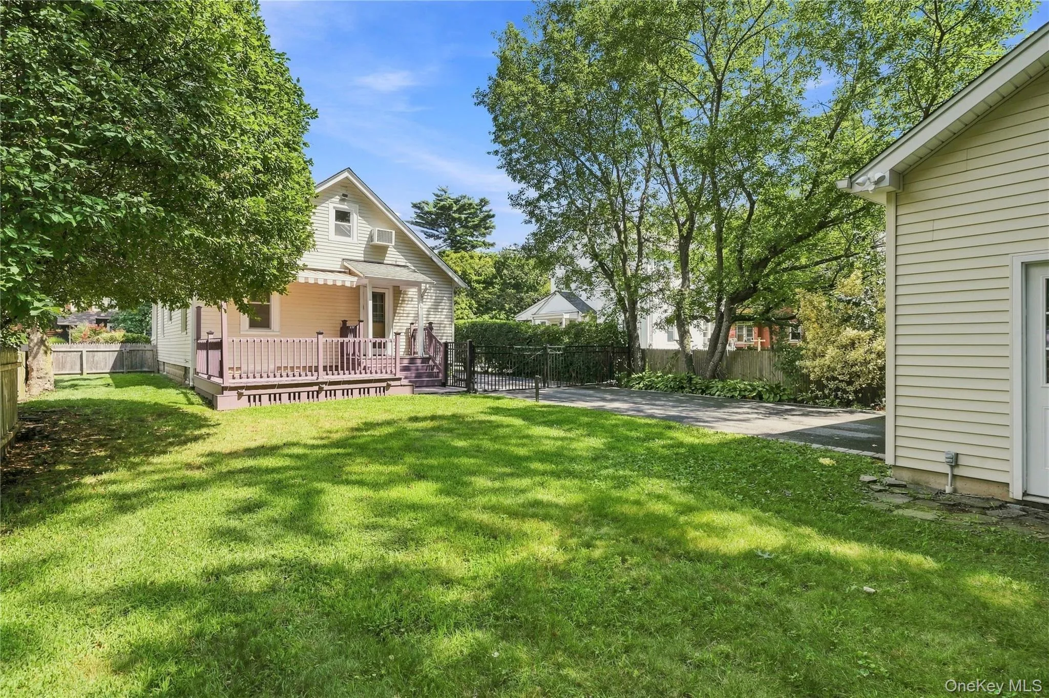 56 Washington Avenue, Babylon, NY, 2 Bedrooms Bedrooms, 7 Rooms Rooms,1 BathroomBathrooms,Residential,For Rent,Washington,0,1046768 56 Washington Avenue, Babylon, NY, 2 Bedrooms Bedrooms, 7 Rooms Rooms,1 BathroomBathrooms,Residential,For Rent,Washington,0,1046768
