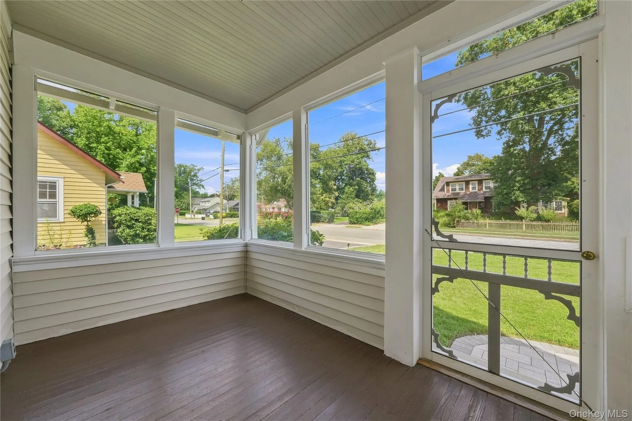 56 Washington Avenue, Babylon, NY, 2 Bedrooms Bedrooms, 7 Rooms Rooms,1 BathroomBathrooms,Residential,For Rent,Washington,0,1046768 56 Washington Avenue, Babylon, NY, 2 Bedrooms Bedrooms, 7 Rooms Rooms,1 BathroomBathrooms,Residential,For Rent,Washington,0,1046768
