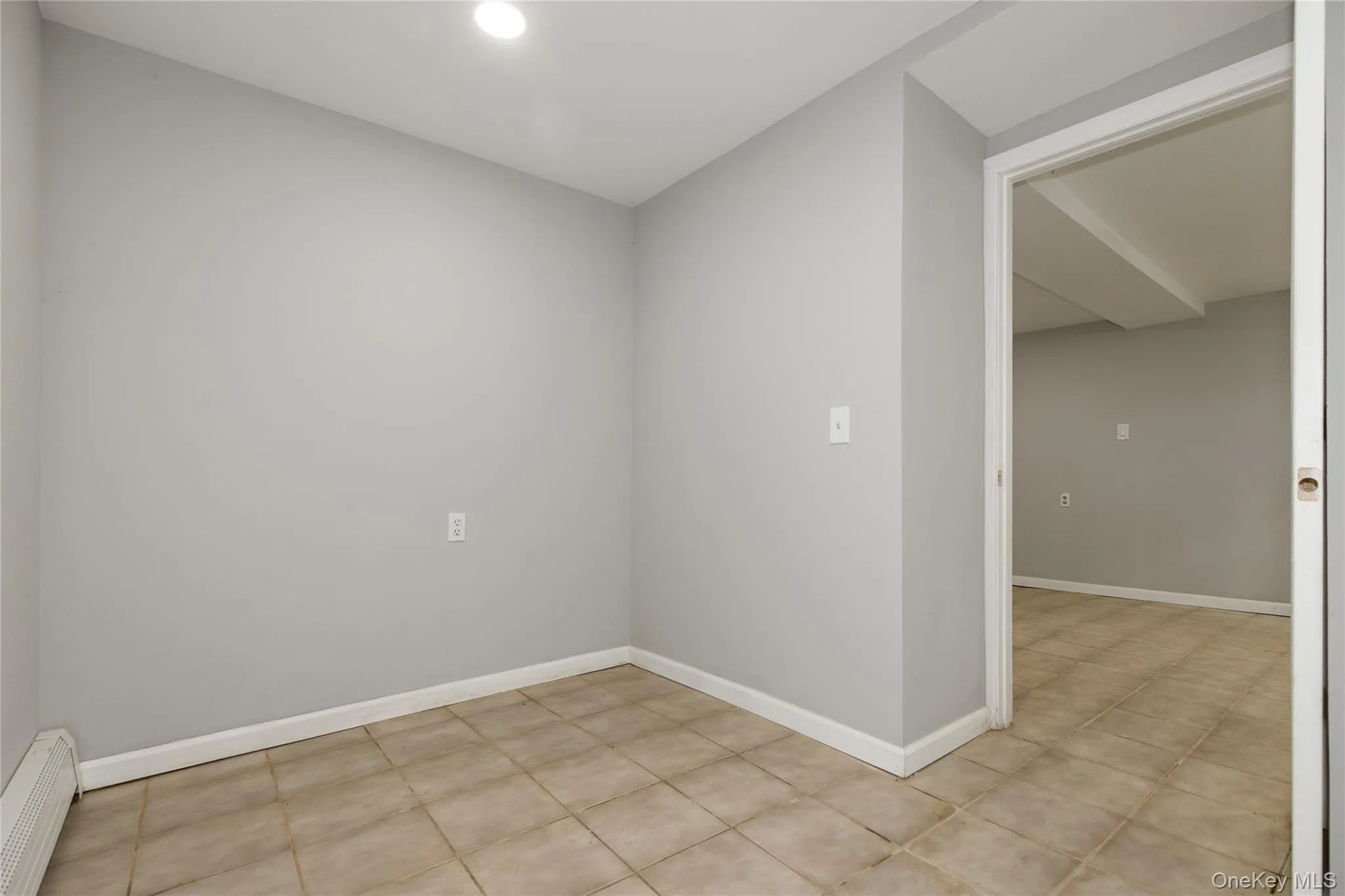 133 Union Street, Hempstead, NY, 3 Bedrooms Bedrooms, 5 Rooms Rooms,2 BathroomsBathrooms,Residential,For Rent,Union,0,1046775 133 Union Street, Hempstead, NY, 3 Bedrooms Bedrooms, 5 Rooms Rooms,2 BathroomsBathrooms,Residential,For Rent,Union,0,1046775