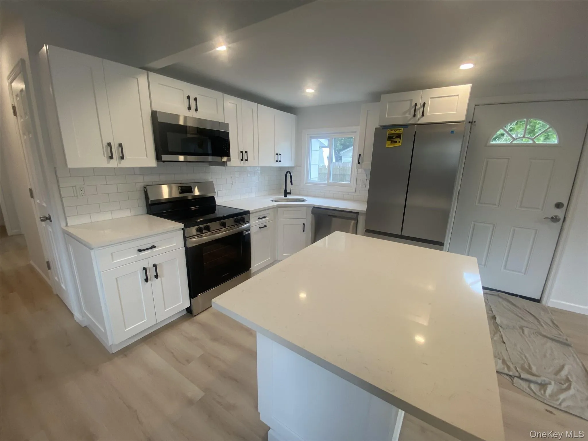 181 Cypress Drive, Brookhaven, NY, 3 Bedrooms Bedrooms, 5 Rooms Rooms,1 BathroomBathrooms,Residential,For Rent,Cypress,0,1046777 181 Cypress Drive, Brookhaven, NY, 3 Bedrooms Bedrooms, 5 Rooms Rooms,1 BathroomBathrooms,Residential,For Rent,Cypress,0,1046777