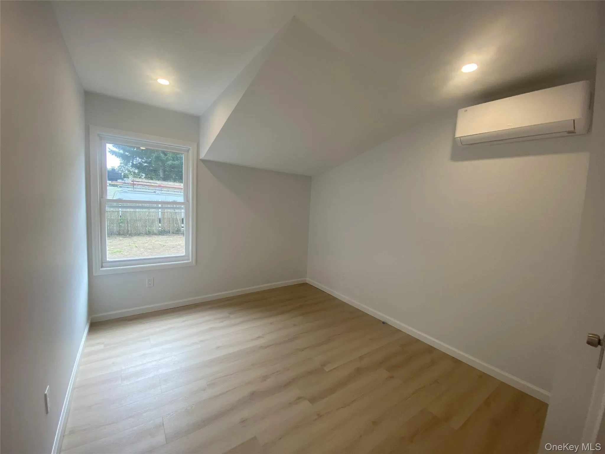 181 Cypress Drive, Brookhaven, NY, 3 Bedrooms Bedrooms, 5 Rooms Rooms,1 BathroomBathrooms,Residential,For Rent,Cypress,0,1046777 181 Cypress Drive, Brookhaven, NY, 3 Bedrooms Bedrooms, 5 Rooms Rooms,1 BathroomBathrooms,Residential,For Rent,Cypress,0,1046777
