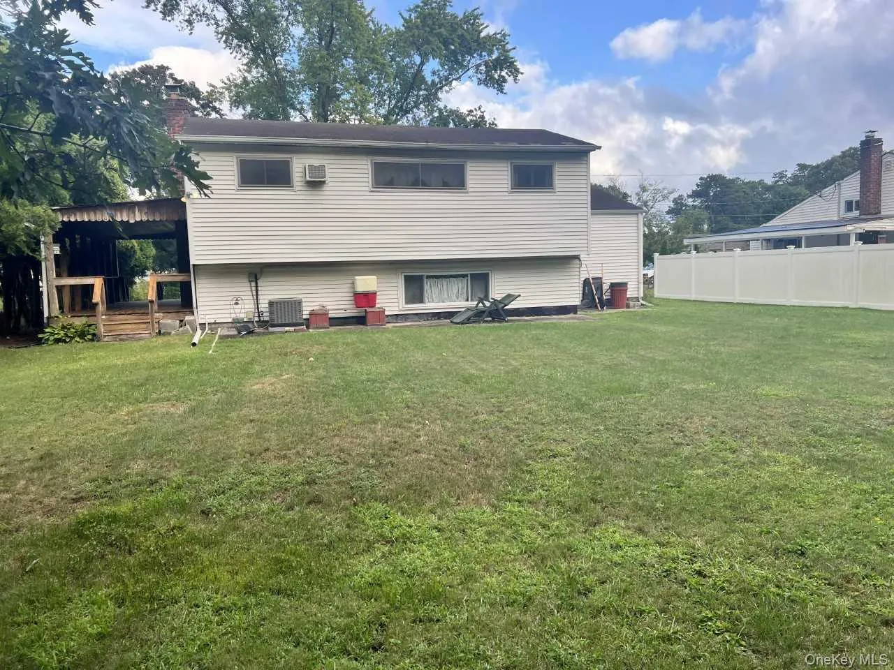 1556 Gardiner Drive, Islip, NY, 3 Bedrooms Bedrooms, 7 Rooms Rooms,1 BathroomBathrooms,Residential,For Rent,Gardiner,0,1046781 1556 Gardiner Drive, Islip, NY, 3 Bedrooms Bedrooms, 7 Rooms Rooms,1 BathroomBathrooms,Residential,For Rent,Gardiner,0,1046781