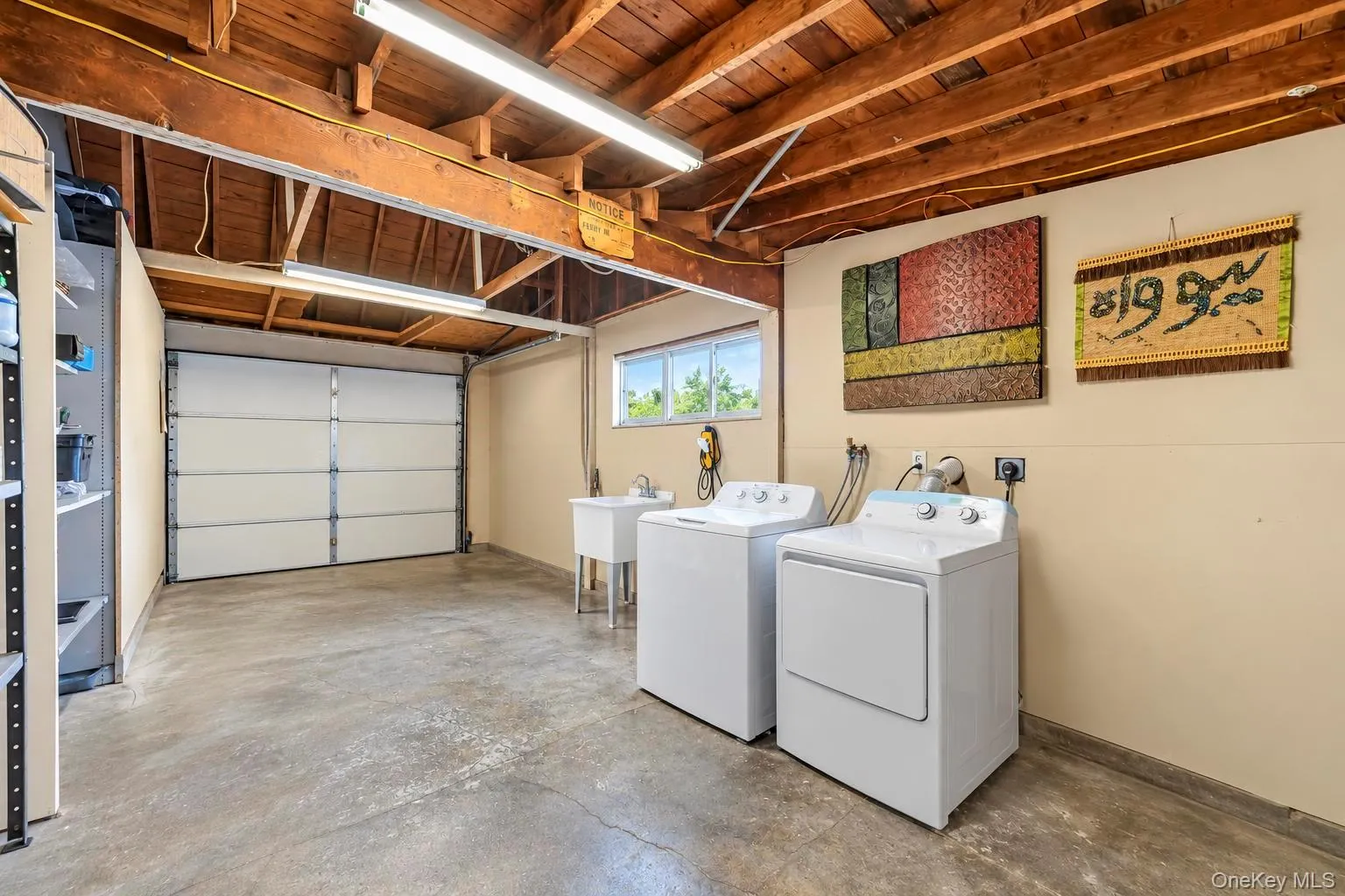 35 Meeting Lane, Oyster Bay, NY, 4 Bedrooms Bedrooms, 6 Rooms Rooms,2 BathroomsBathrooms,Residential,For Rent,Meeting,0,1046786 35 Meeting Lane, Oyster Bay, NY, 4 Bedrooms Bedrooms, 6 Rooms Rooms,2 BathroomsBathrooms,Residential,For Rent,Meeting,0,1046786