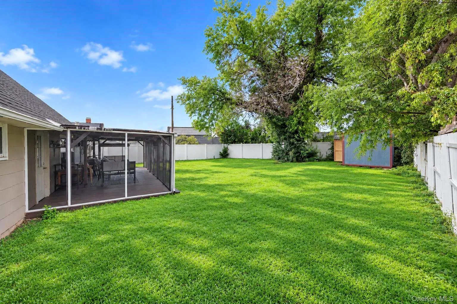 35 Meeting Lane, Oyster Bay, NY, 4 Bedrooms Bedrooms, 6 Rooms Rooms,2 BathroomsBathrooms,Residential,For Rent,Meeting,0,1046786 35 Meeting Lane, Oyster Bay, NY, 4 Bedrooms Bedrooms, 6 Rooms Rooms,2 BathroomsBathrooms,Residential,For Rent,Meeting,0,1046786