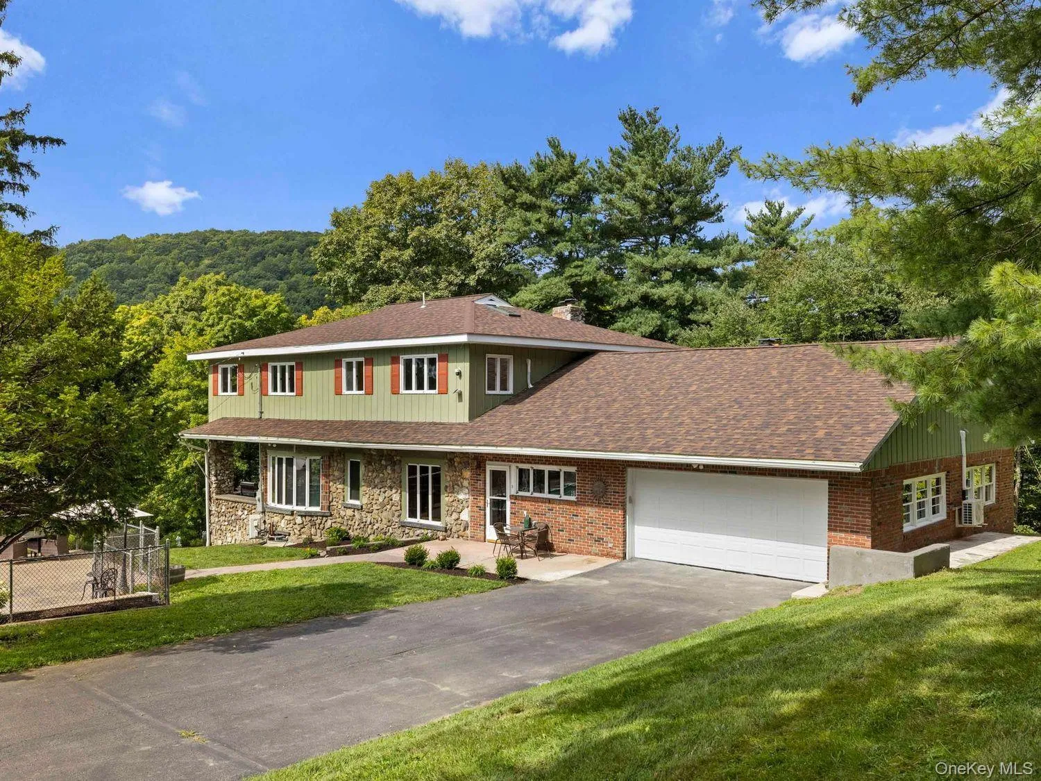 90 New Paltz Road, Lloyd, NY, 5 Bedrooms Bedrooms, 11 Rooms Rooms,3 BathroomsBathrooms,Residential,For Rent,New Paltz,0,1046795 90 New Paltz Road, Lloyd, NY, 5 Bedrooms Bedrooms, 11 Rooms Rooms,3 BathroomsBathrooms,Residential,For Rent,New Paltz,0,1046795