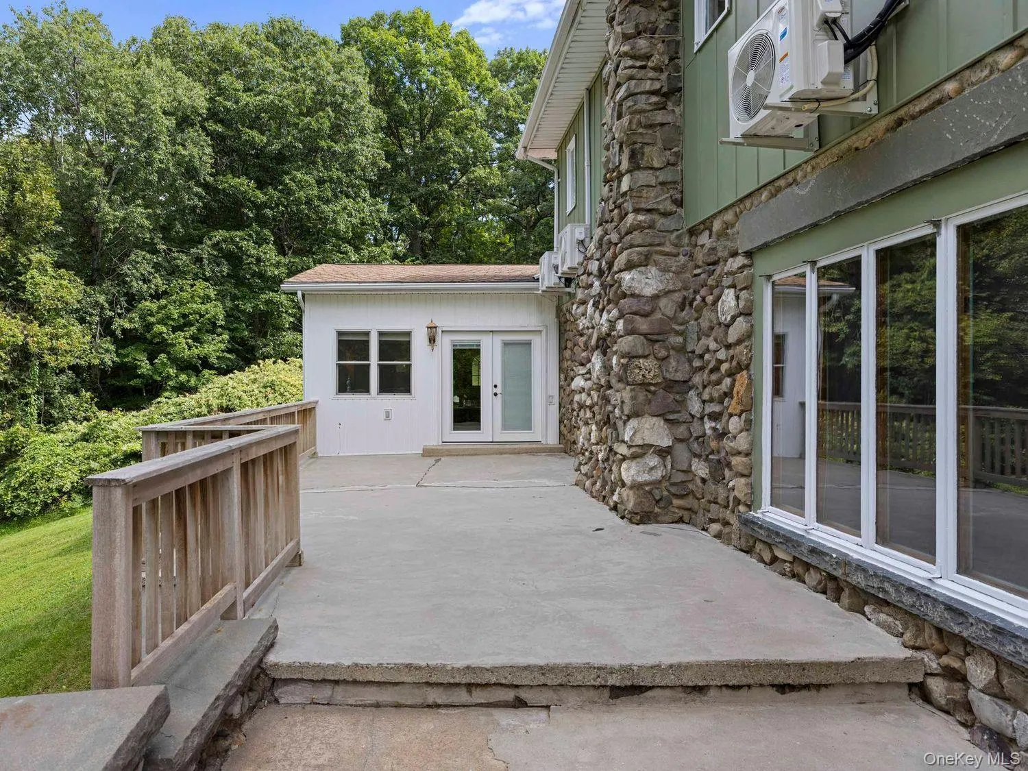 90 New Paltz Road, Lloyd, NY, 5 Bedrooms Bedrooms, 11 Rooms Rooms,3 BathroomsBathrooms,Residential,For Rent,New Paltz,0,1046795 90 New Paltz Road, Lloyd, NY, 5 Bedrooms Bedrooms, 11 Rooms Rooms,3 BathroomsBathrooms,Residential,For Rent,New Paltz,0,1046795