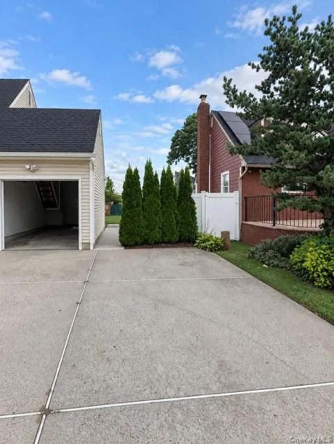 306 Peters Avenue, Hempstead, NY, 4 Bedroom Bedrooms, 9 Room Rooms,2 BathroomBathrooms,Residential Lease,For Rent,Peters,0,1046796 306 Peters Avenue, Hempstead, NY, 4 Bedroom Bedrooms, 9 Room Rooms,2 BathroomBathrooms,Residential Lease,For Rent,Peters,0,1046796