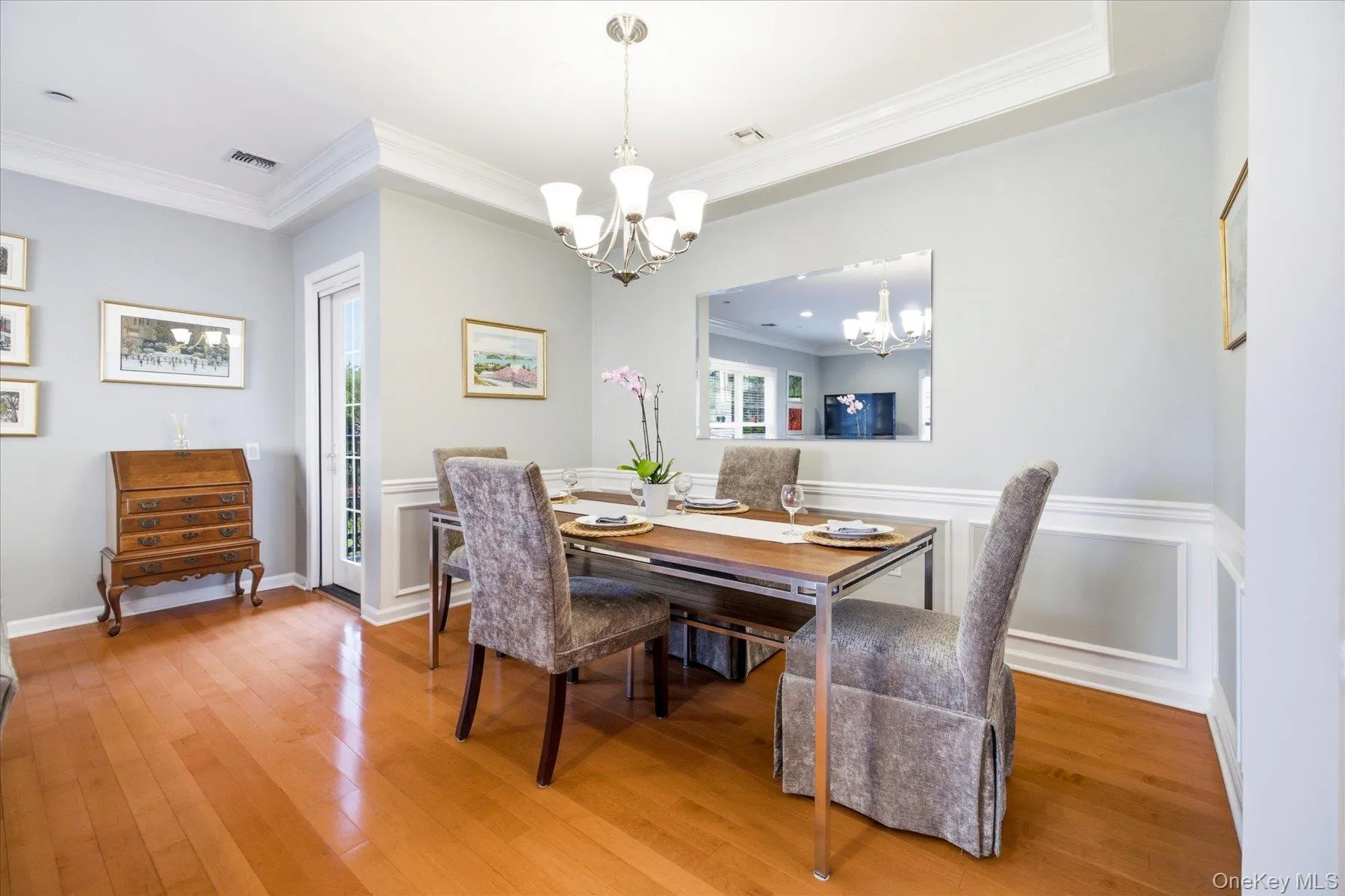 77 Maple Avenue, Hempstead, NY, 2 Bedrooms Bedrooms, 5 Rooms Rooms,2 BathroomsBathrooms,Residential,For Rent,Maple,0,1046800 77 Maple Avenue, Hempstead, NY, 2 Bedrooms Bedrooms, 5 Rooms Rooms,2 BathroomsBathrooms,Residential,For Rent,Maple,0,1046800
