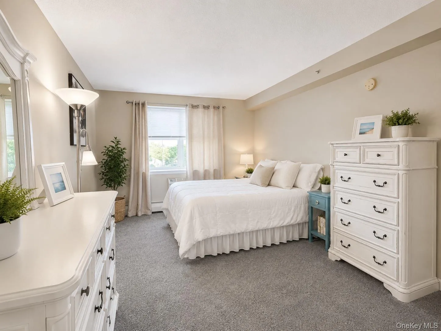 260 Beach 81st Street, New York, NY, 1 Bedroom Bedrooms, 3 Rooms Rooms,1 BathroomBathrooms,Residential,For Rent,Beach 81st,0,1046801 260 Beach 81st Street, New York, NY, 1 Bedroom Bedrooms, 3 Rooms Rooms,1 BathroomBathrooms,Residential,For Rent,Beach 81st,0,1046801