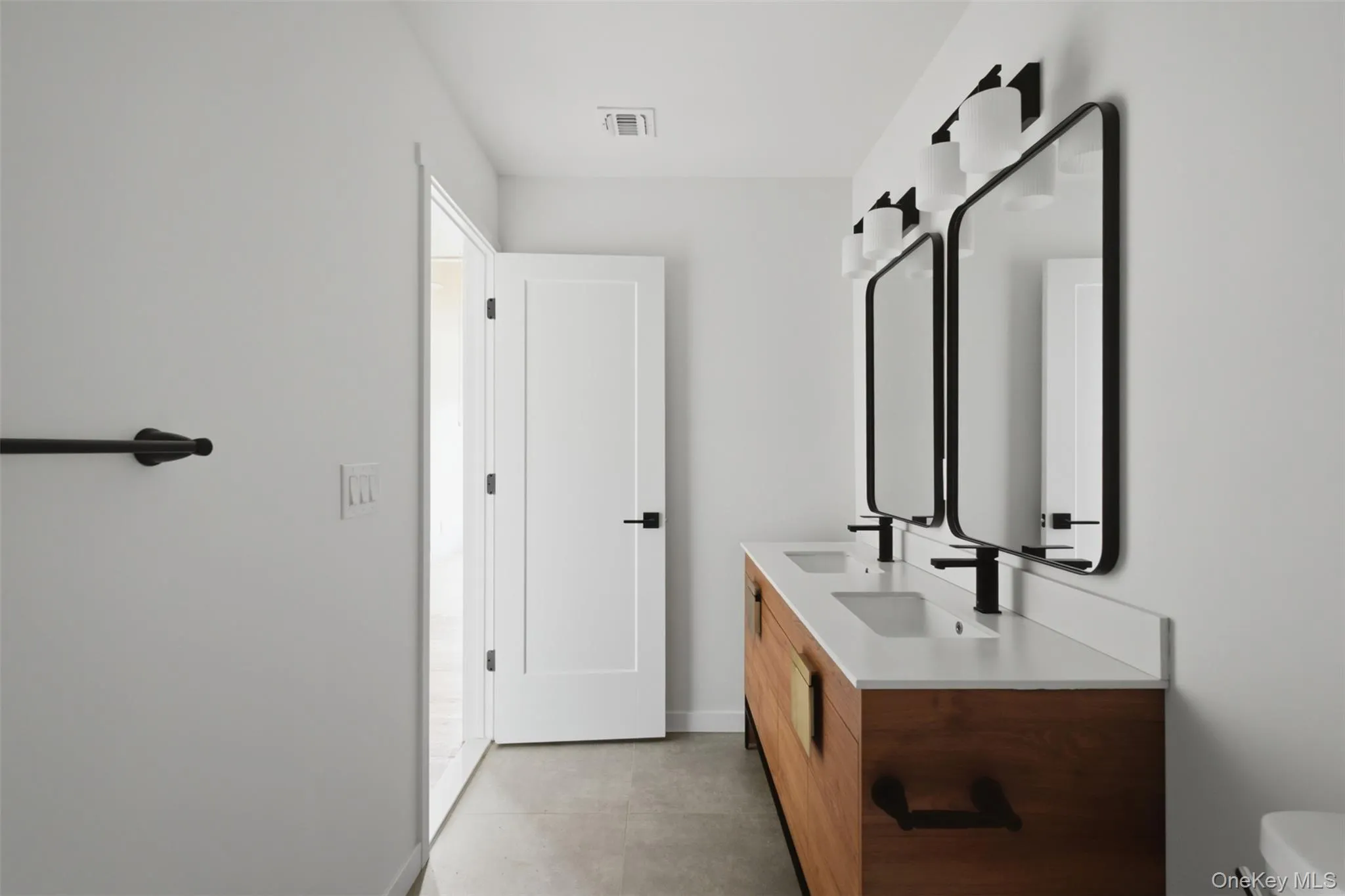 18 Alaina Way, Beekman, NY, 4 Bedrooms Bedrooms, 11 Rooms Rooms,2 BathroomsBathrooms,Residential,For Rent,Alaina,0,1046803 18 Alaina Way, Beekman, NY, 4 Bedrooms Bedrooms, 11 Rooms Rooms,2 BathroomsBathrooms,Residential,For Rent,Alaina,0,1046803