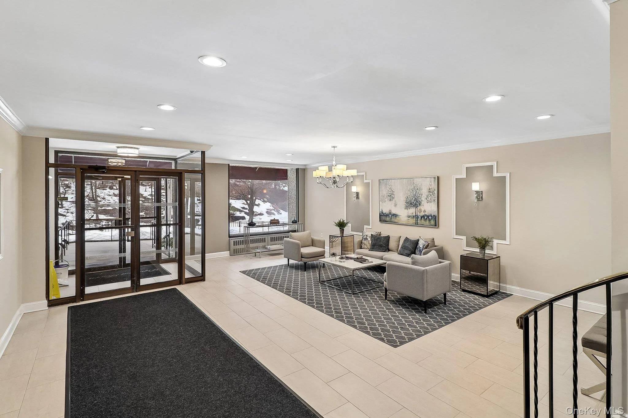 View Of Lobby to Greet Your Guests View Of Lobby to Greet Your Guests