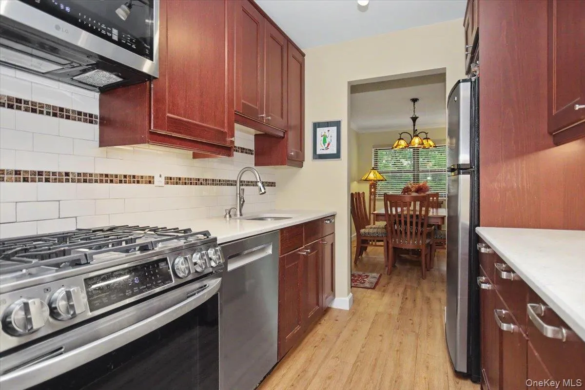 100 Diplomat Drive, Mount Kisco, NY, 2 Bedrooms Bedrooms, 5 Rooms Rooms,2 BathroomsBathrooms,Residential,For Rent,Diplomat,0,1046804 100 Diplomat Drive, Mount Kisco, NY, 2 Bedrooms Bedrooms, 5 Rooms Rooms,2 BathroomsBathrooms,Residential,For Rent,Diplomat,0,1046804