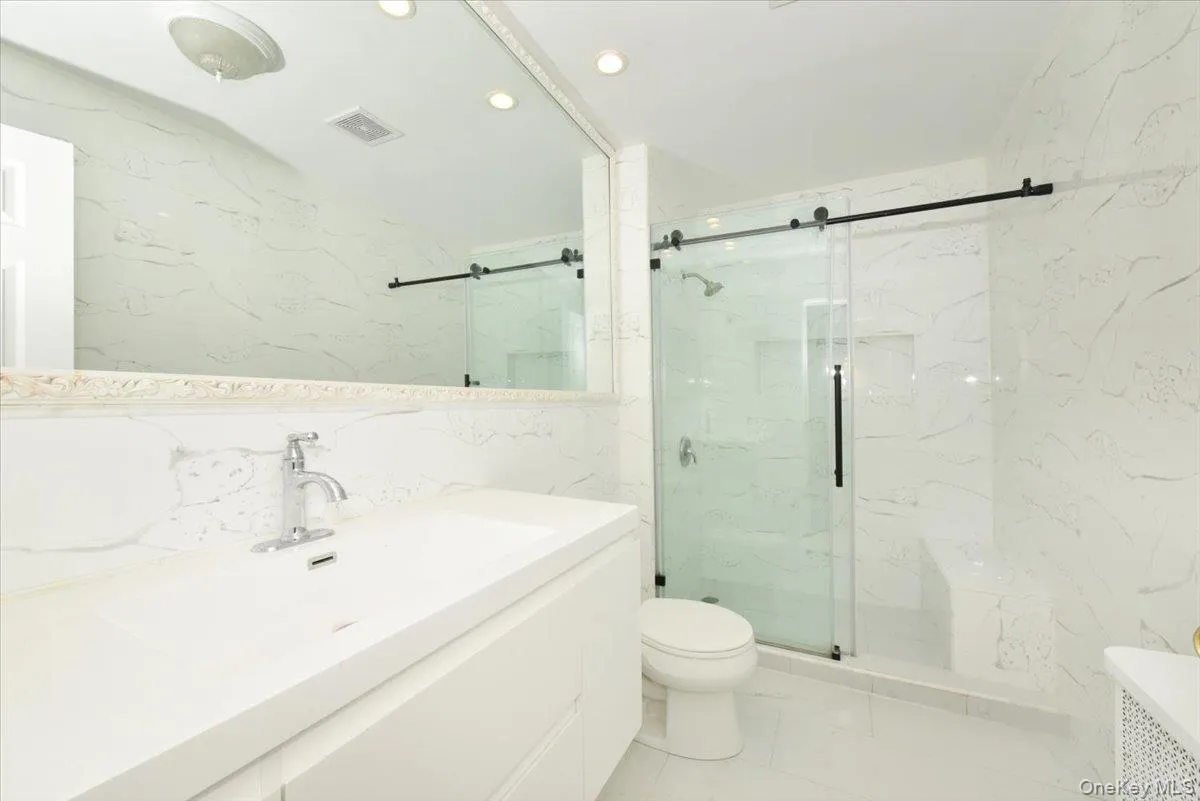 7627 175th Street, New York, NY, 5 Bedrooms Bedrooms, 9 Rooms Rooms,3 BathroomsBathrooms,Residential,For Rent,175th,0,1046805 7627 175th Street, New York, NY, 5 Bedrooms Bedrooms, 9 Rooms Rooms,3 BathroomsBathrooms,Residential,For Rent,175th,0,1046805