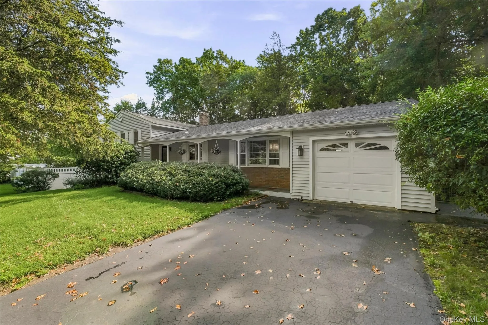 10 Oak Bend Road, Poughkeepsie, NY, 3 Bedrooms Bedrooms, 7 Rooms Rooms,2 BathroomsBathrooms,Residential,For Rent,Oak Bend,0,1046807 10 Oak Bend Road, Poughkeepsie, NY, 3 Bedrooms Bedrooms, 7 Rooms Rooms,2 BathroomsBathrooms,Residential,For Rent,Oak Bend,0,1046807
