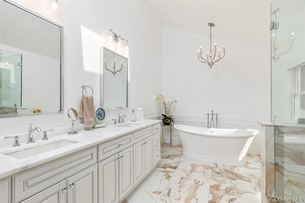 15 The Chase, Smithtown, NY, 6 Bedrooms Bedrooms, 11 Rooms Rooms,5 BathroomsBathrooms,Residential,For Rent,The Chase,0,1046808 15 The Chase, Smithtown, NY, 6 Bedrooms Bedrooms, 11 Rooms Rooms,5 BathroomsBathrooms,Residential,For Rent,The Chase,0,1046808